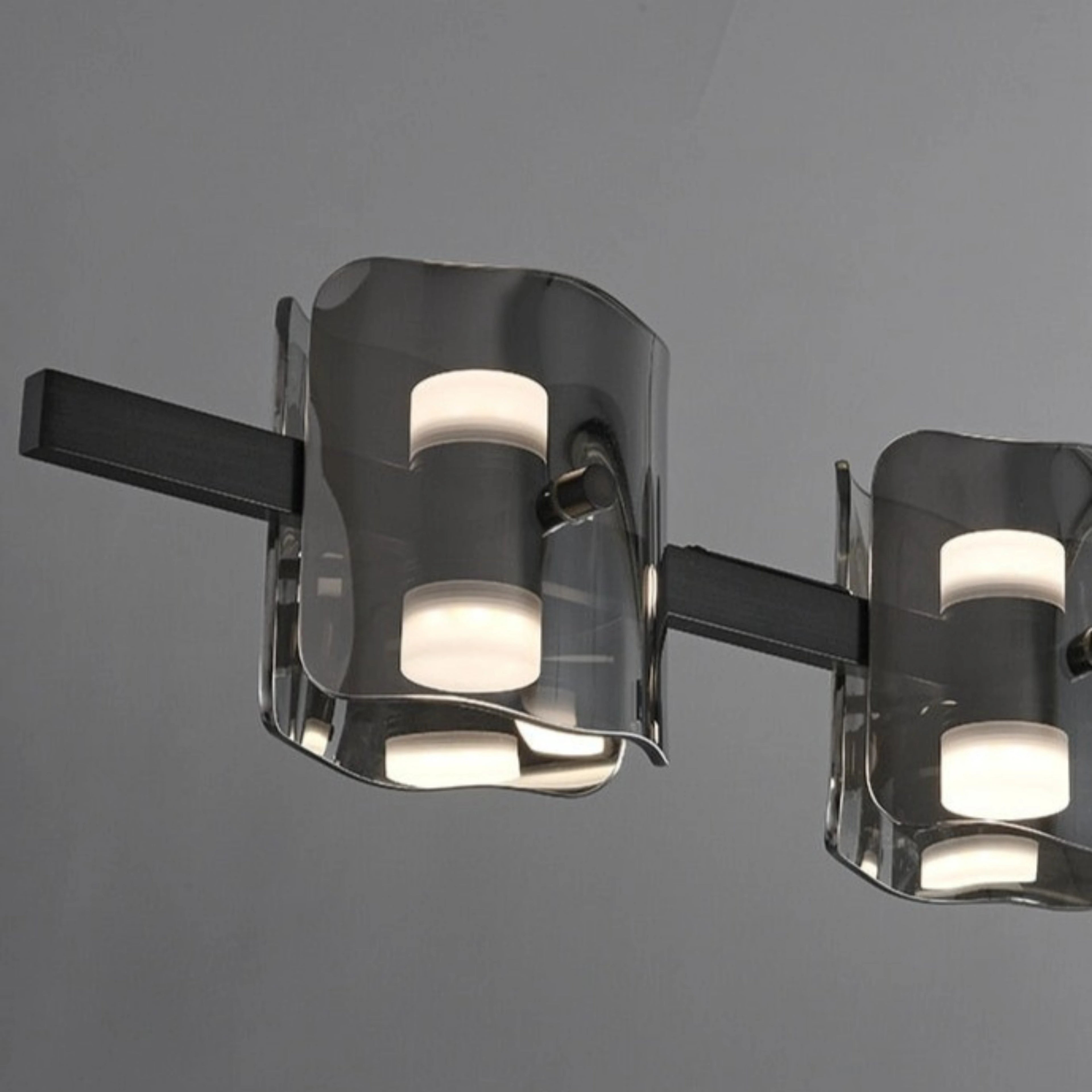 BRUME ÉLÉGANTE LINEAR CHANDELIER