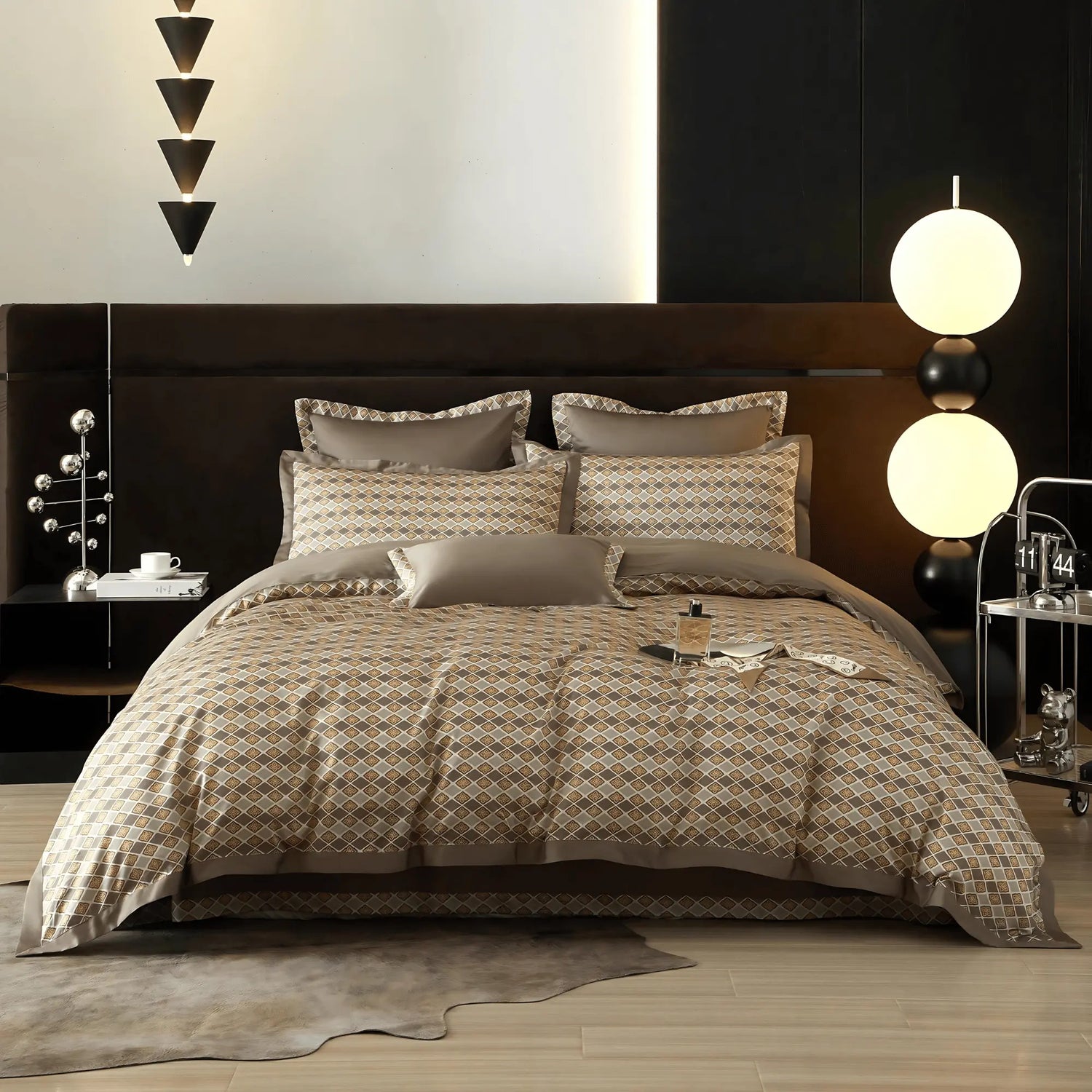 MOCHA DIAMOND ELEGANCE 1000 THREAD COUNT DUVET COVER & SHAMS