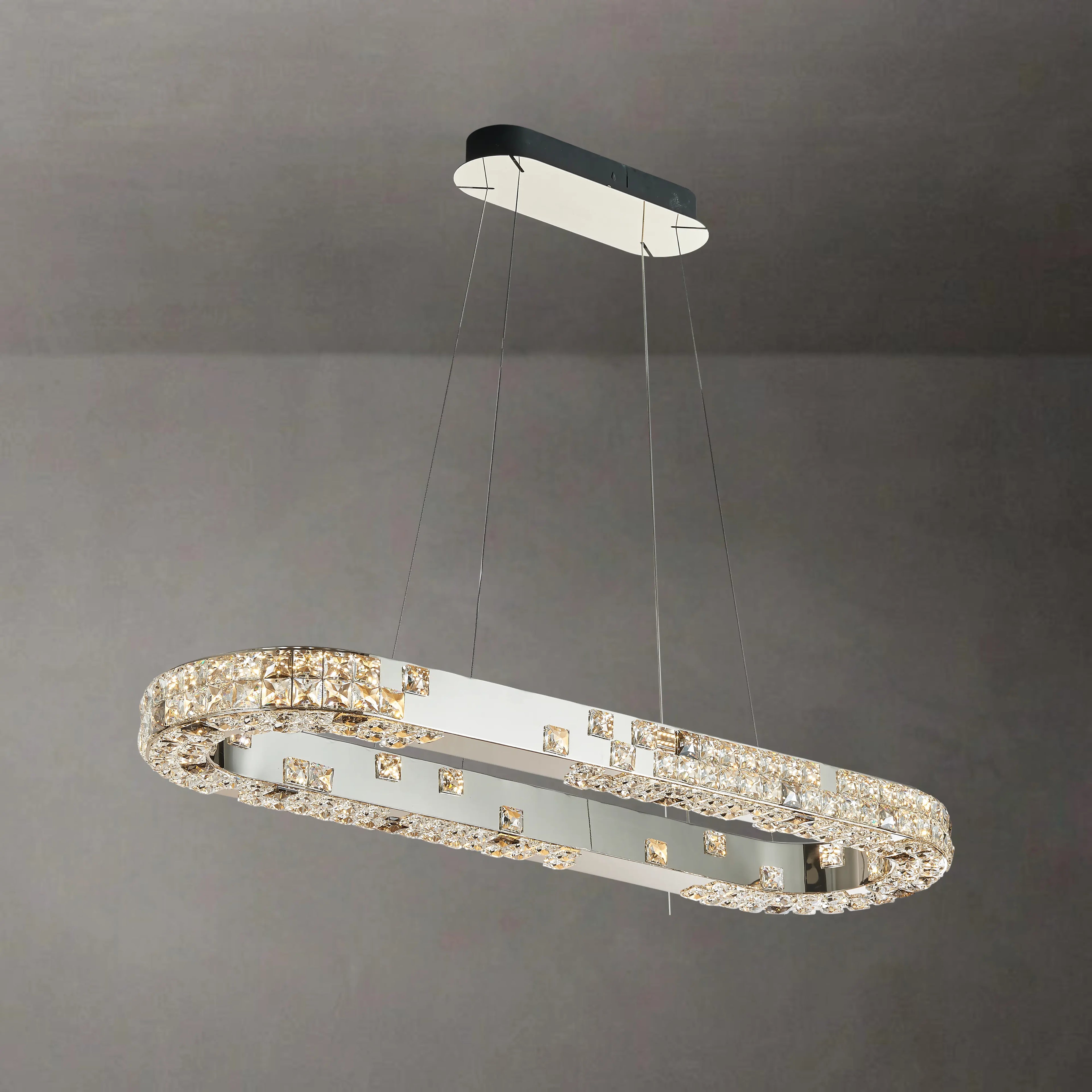 LUMIÉRE DE CARTIER OVAL CHANDELIER