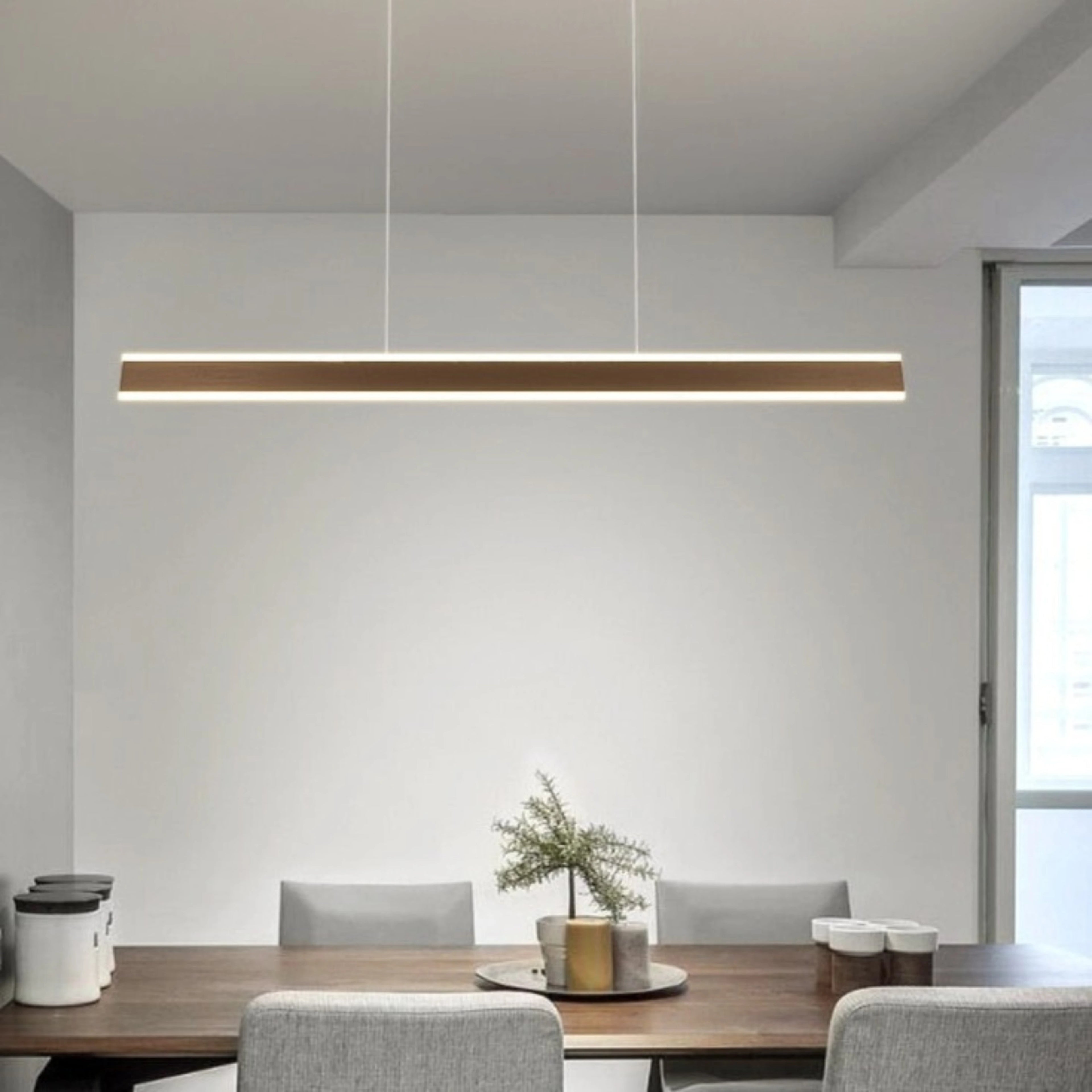 TRANCHANT LINEAR CHANDELIER
