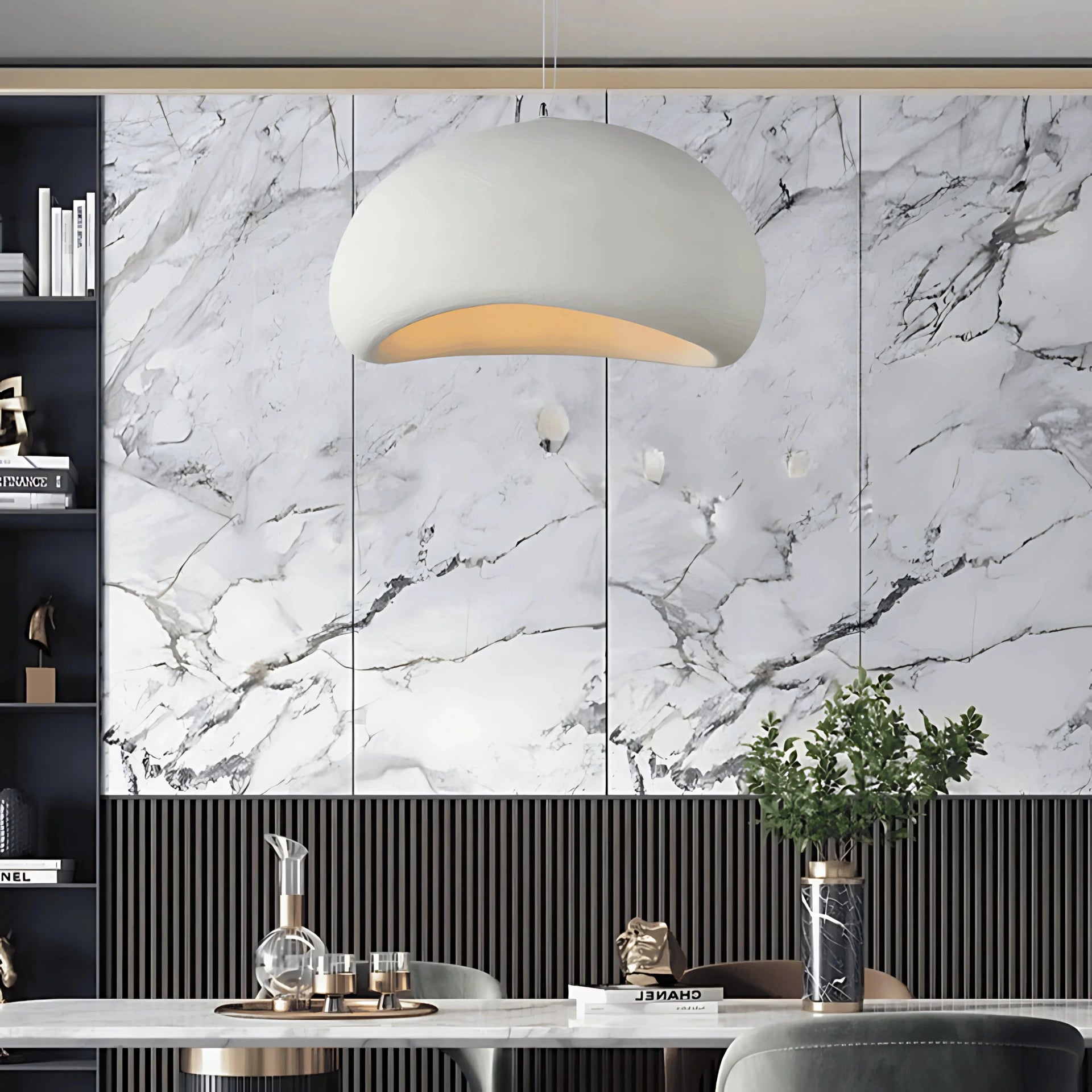 ENCHANTED ARBOREAL PENDANT