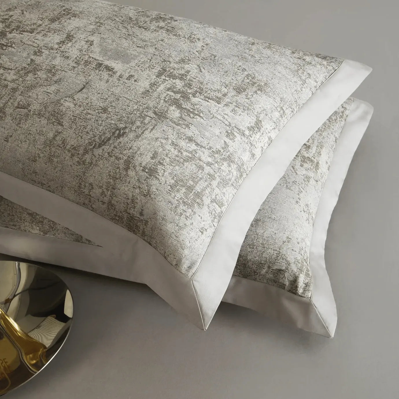 STONE MIRAGE 1000 THREAD COUNT DUVET COVER & SHAMS