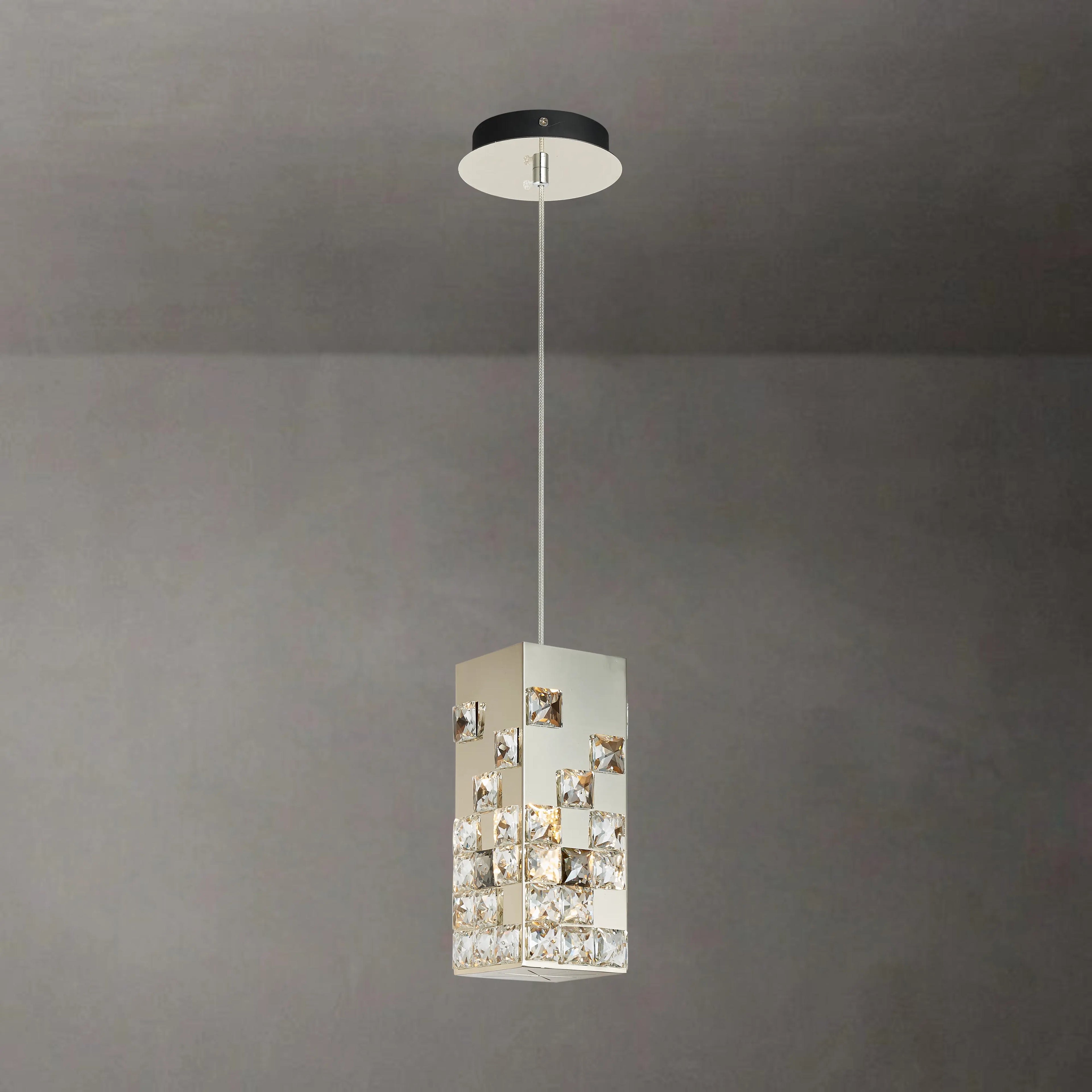 LUMIÉRE DE CARTIER PENDANT