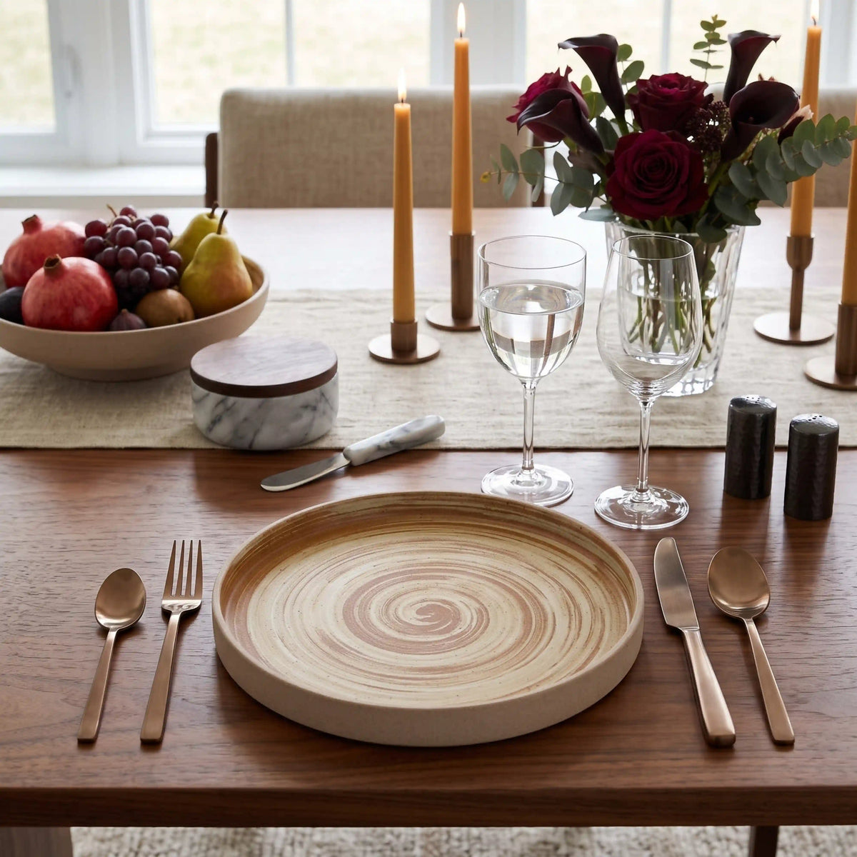 THE SANDSTONE PLATE