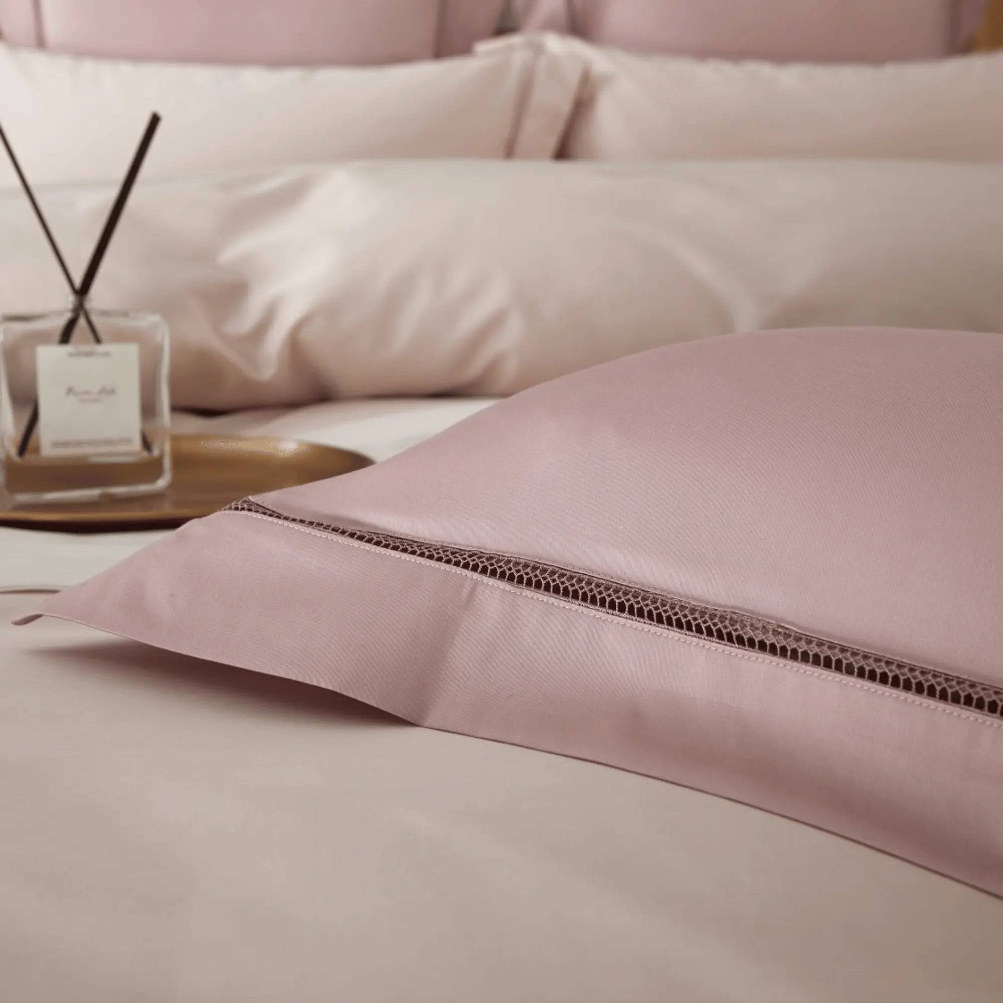 PEACH BLUSH SERENITY 1000 THREAD COUNT DUVET COVER & SHAMS