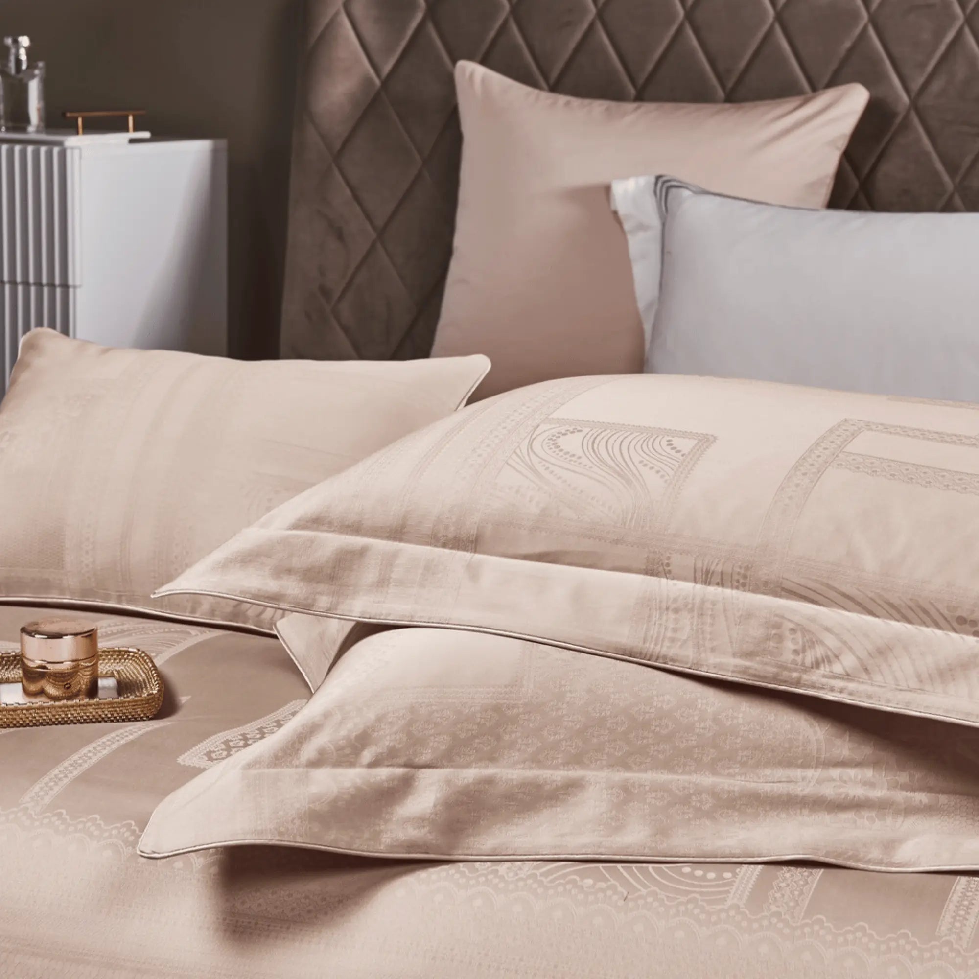 DUNE BLISS 1000 THREAD COUNT DUVET COVER & SHAMS