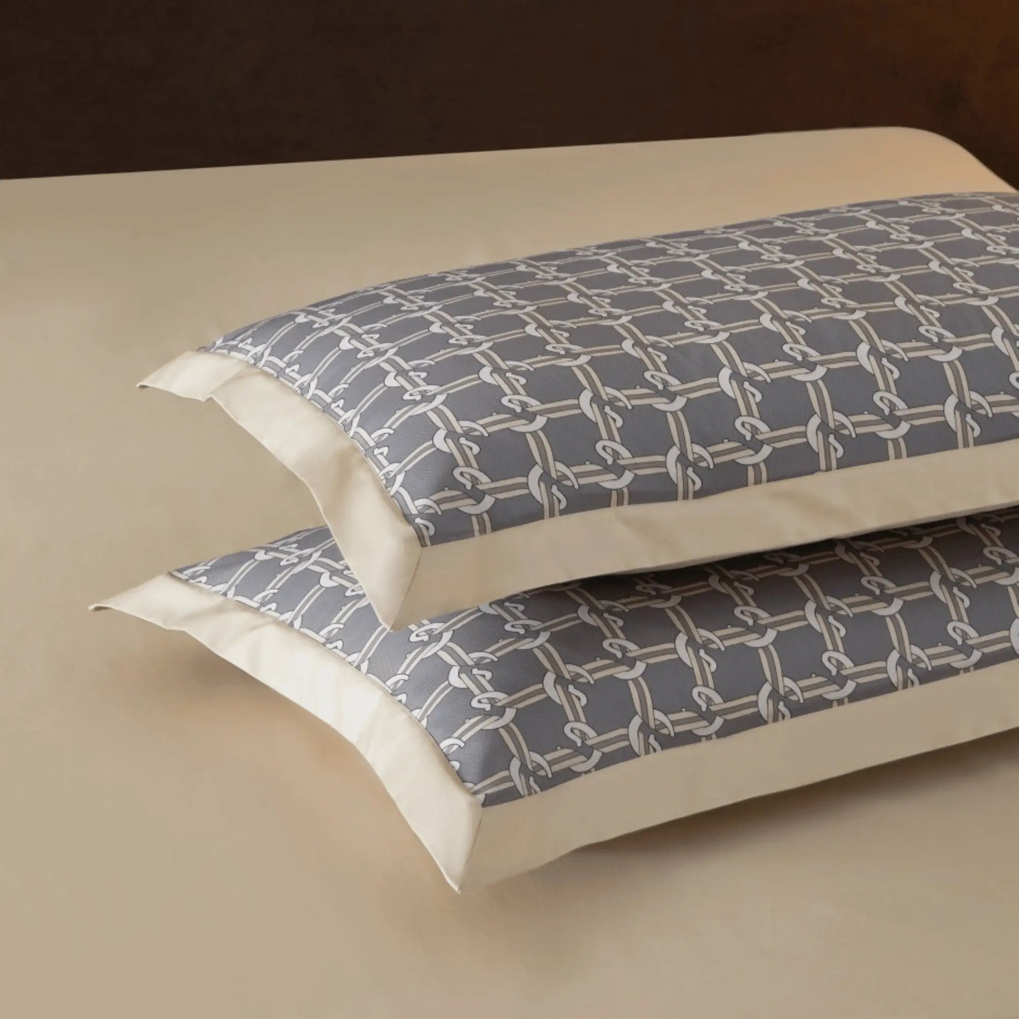 IVORY HARMONY 1000 THREAD COUNT DUVET COVER & SHAMS