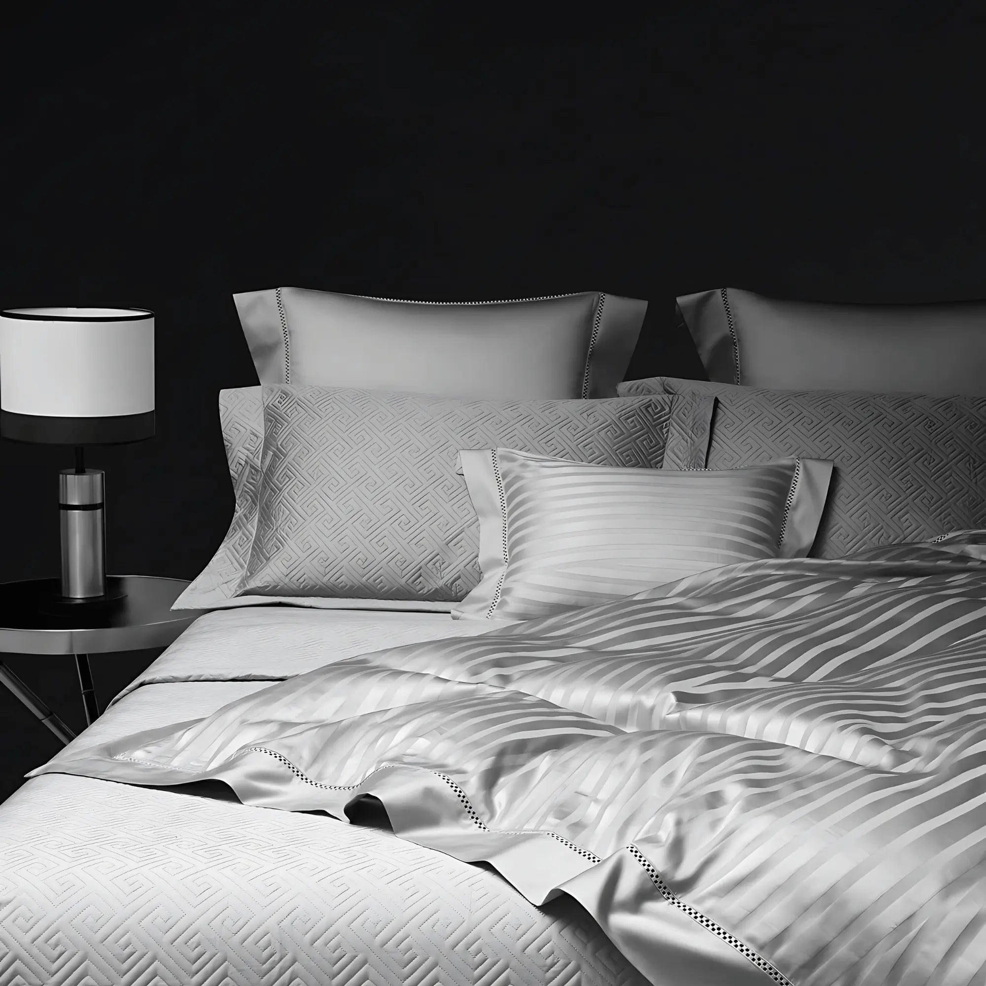 PLATINUM AURA 1400 THREAD COUNT DUVET COVER & SHAMS