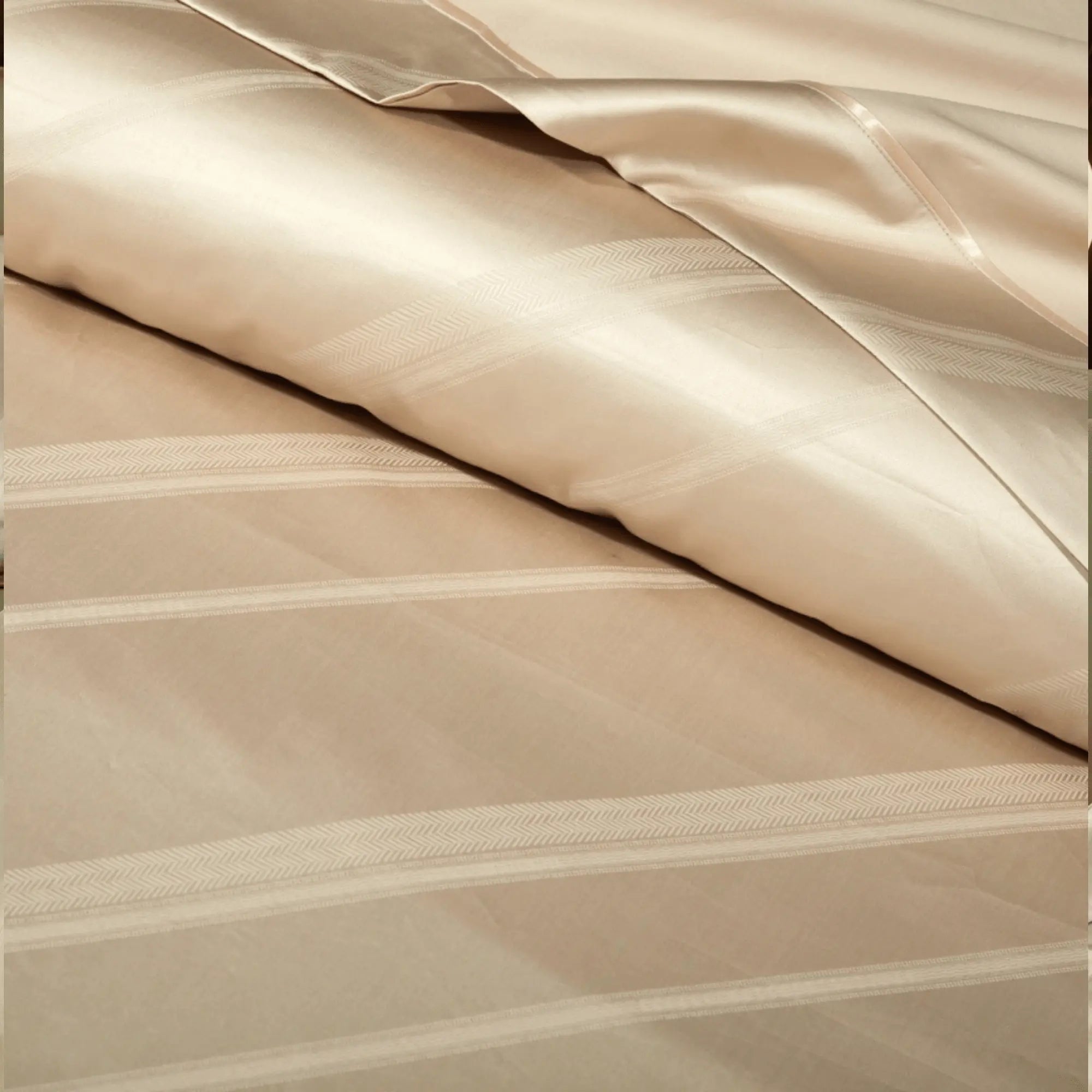 DUNE RADIANCE 1400 THREAD COUNT DUVET COVER & SHAMS