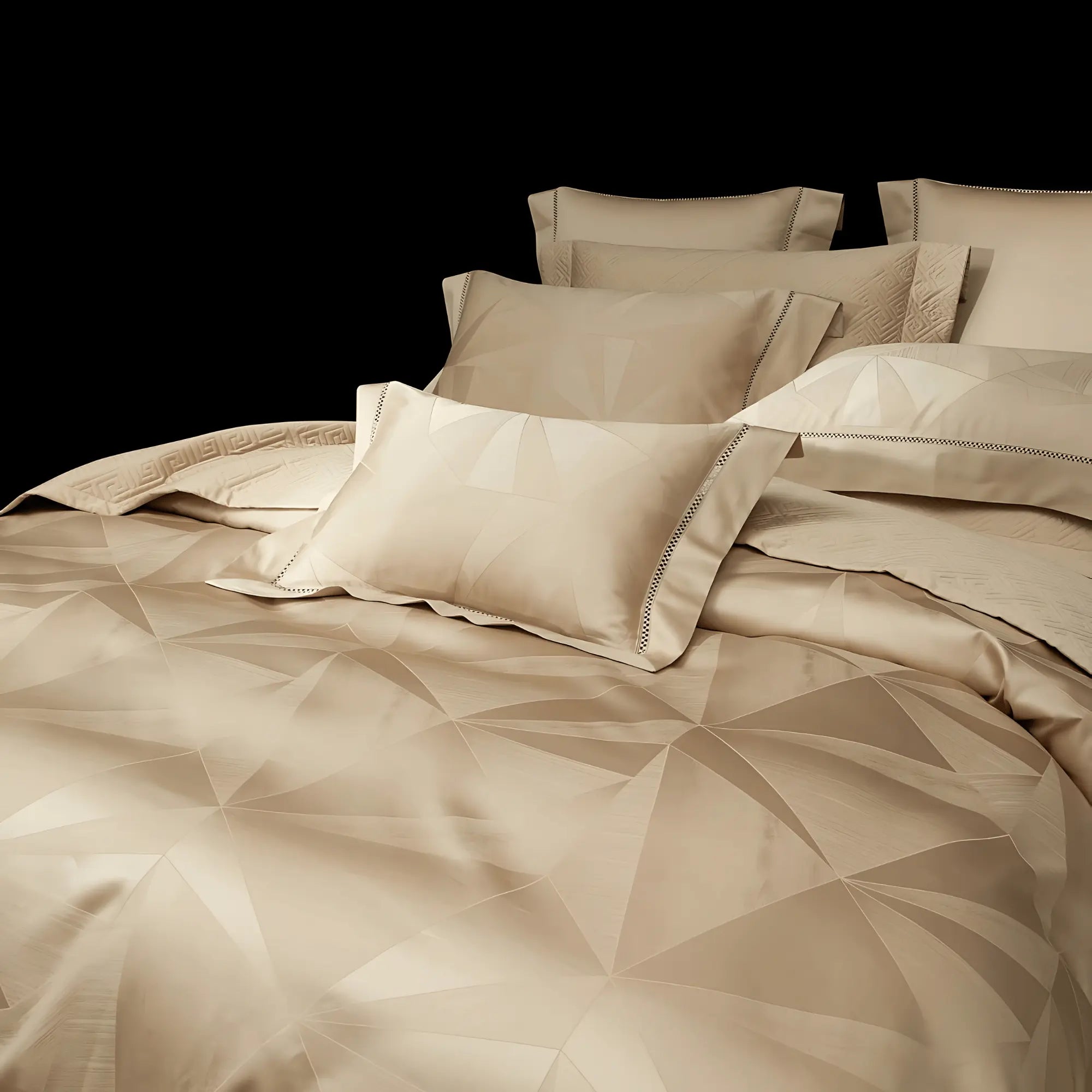 CHAMPAGNE ELEGANCE 1400 THREAD COUNT DUVET COVER & SHAMS