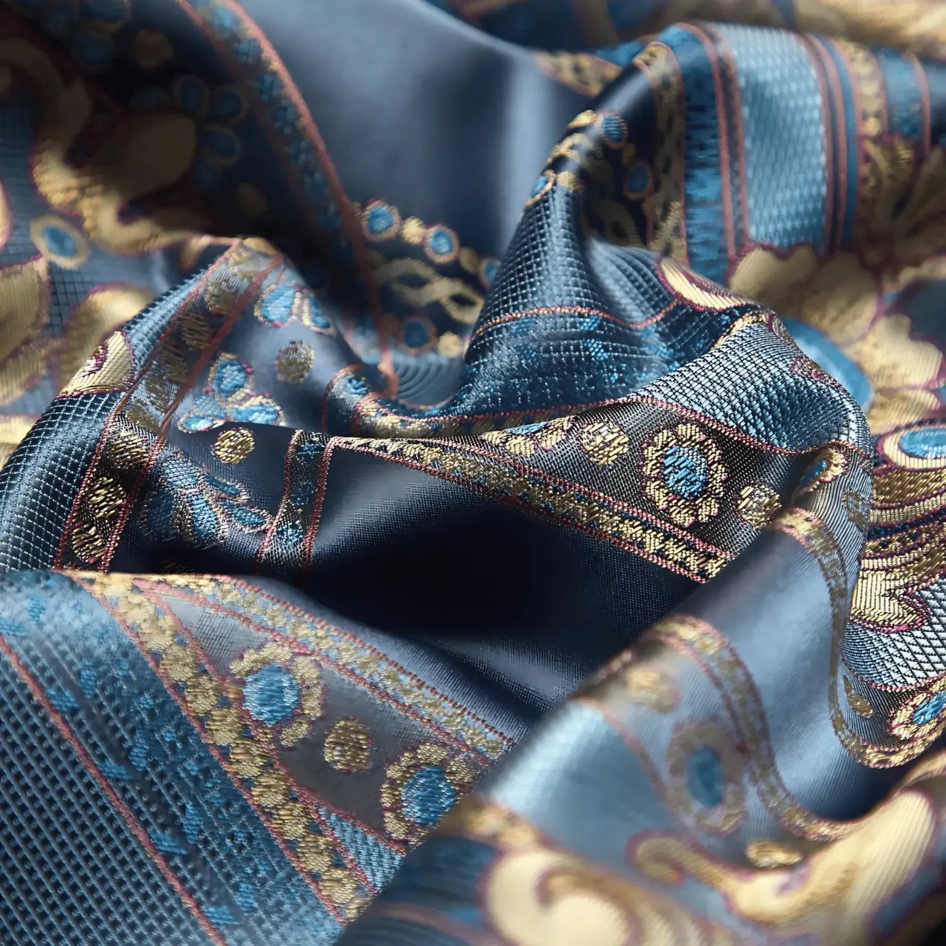 BLUE OPULENCE 1400 THREAD COUNT DUVET COVER & SHAMS