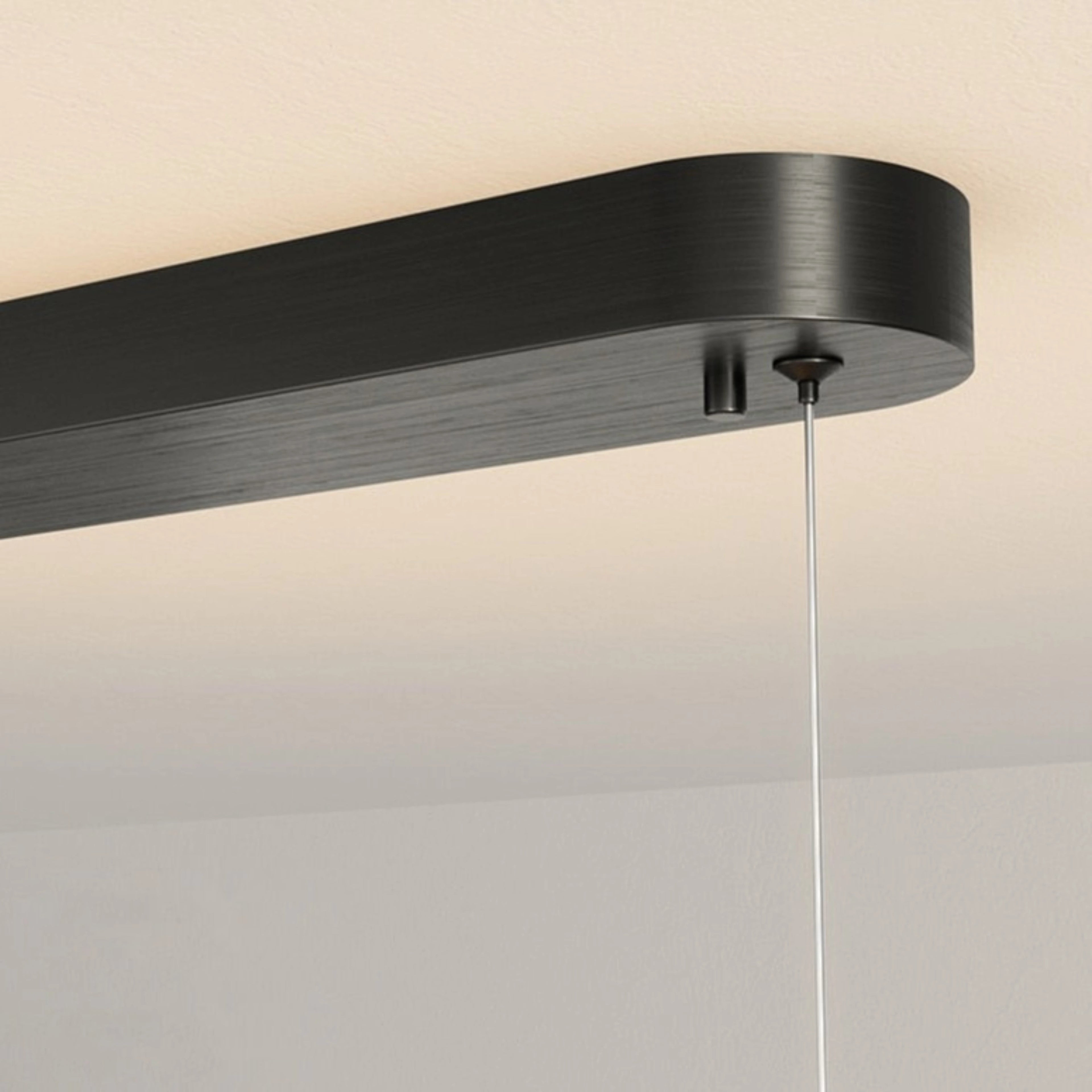 TRANCHANT LINEAR CHANDELIER