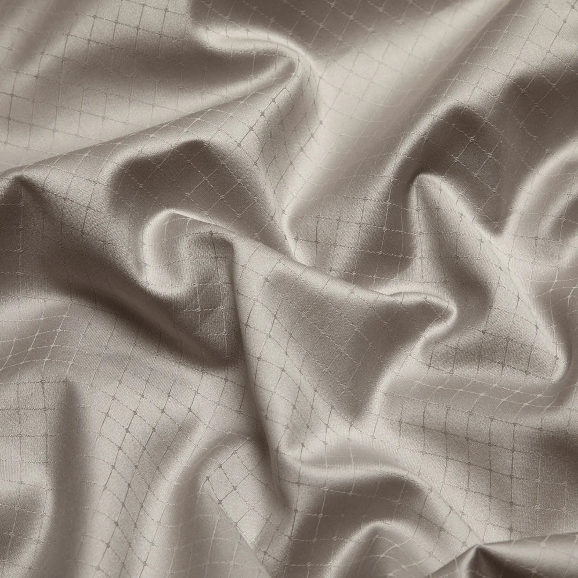 SILVER SHEEN 1000 THREAD COUNT DUVET COVER & SHAMS