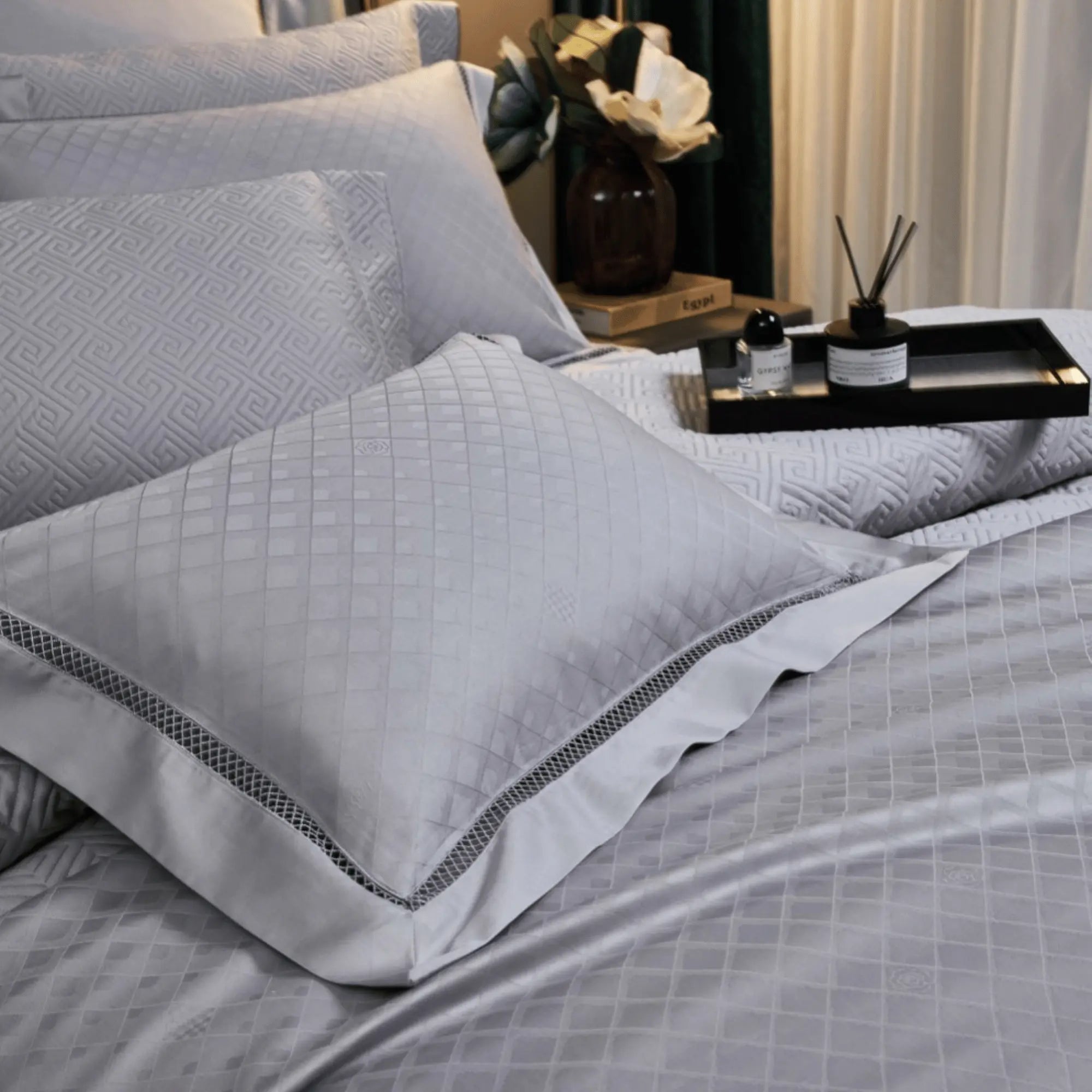 CHALICE SERENITY 1000 THREAD COUNT DUVET COVER & SHAMS