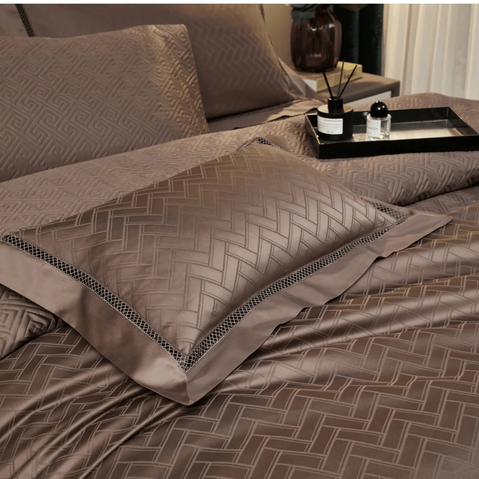 MOCHA ALLURE 1000 THREAD COUNT DUVET COVER & SHAMS