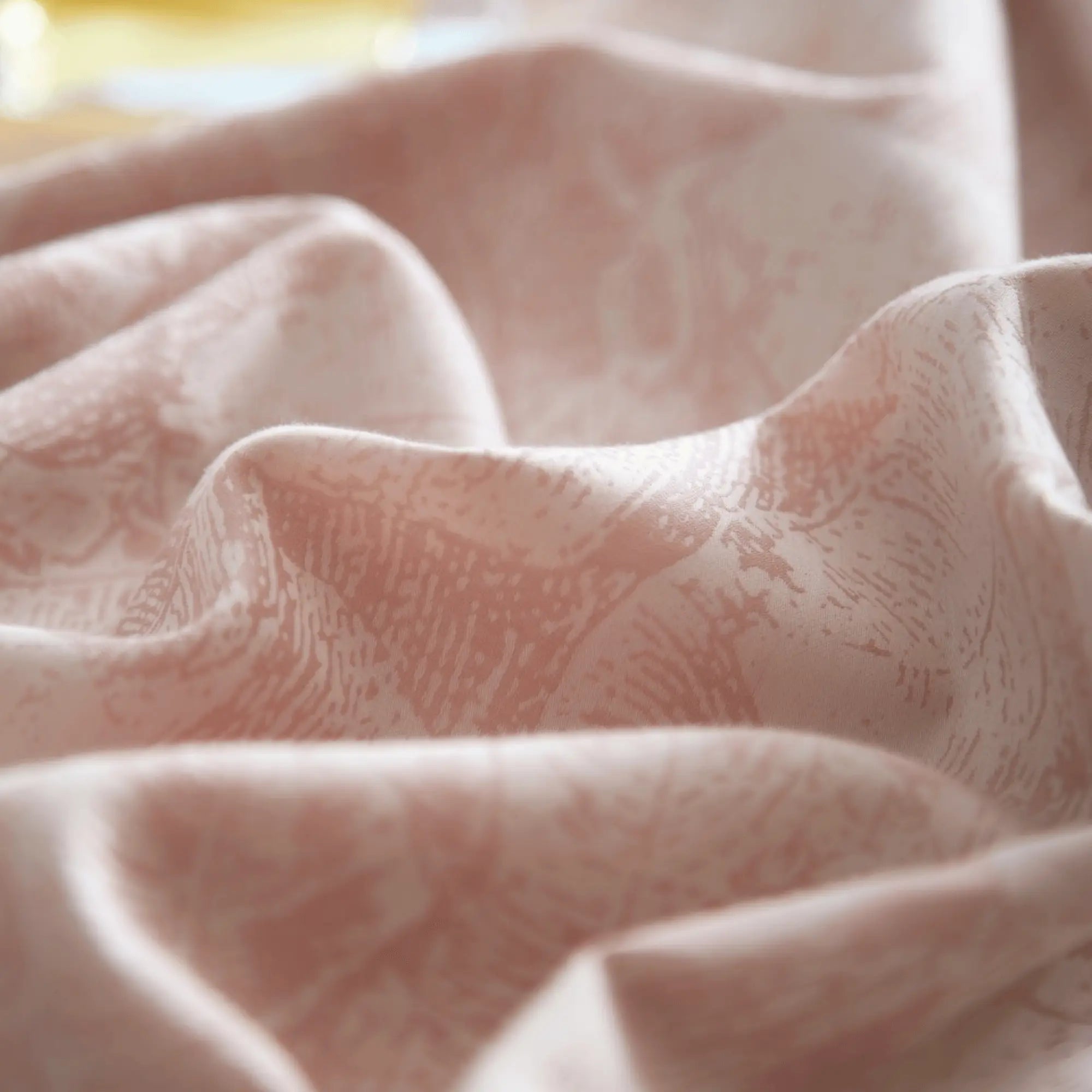 BLUSH PETALS 1000 THREAD COUNT DUVET COVER & SHAMS