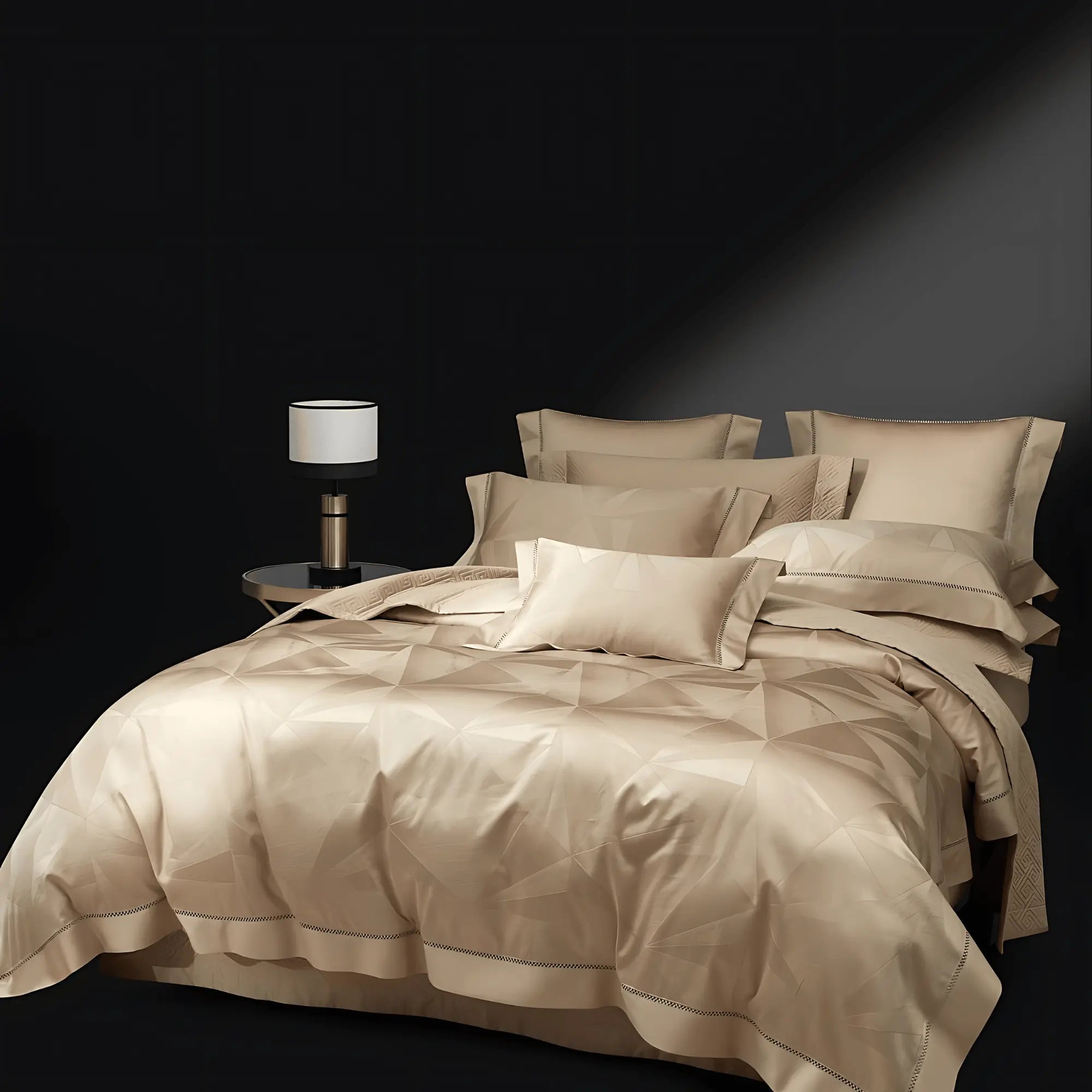 CHAMPAGNE ELEGANCE 1400 THREAD COUNT DUVET COVER & SHAMS