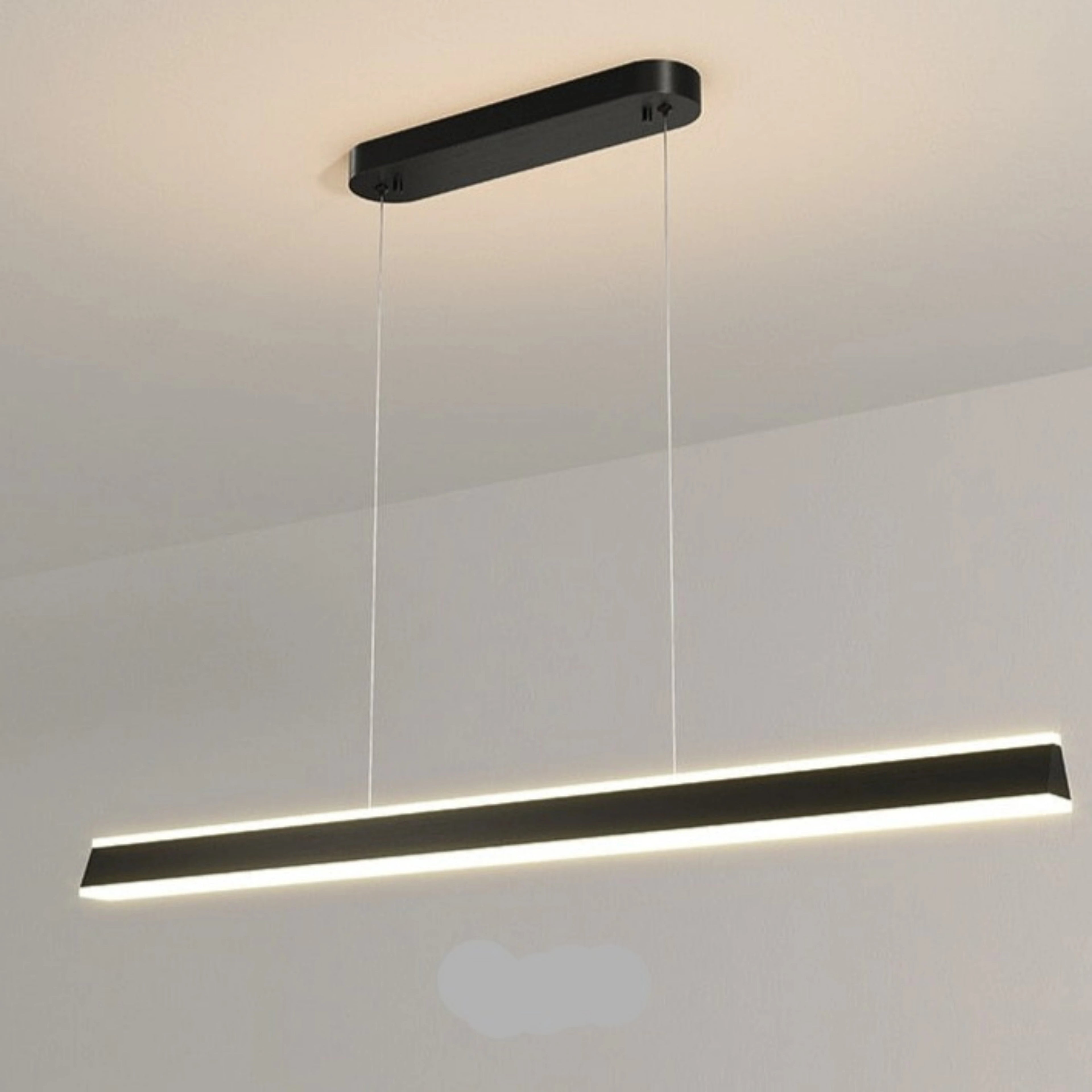 TRANCHANT LINEAR CHANDELIER