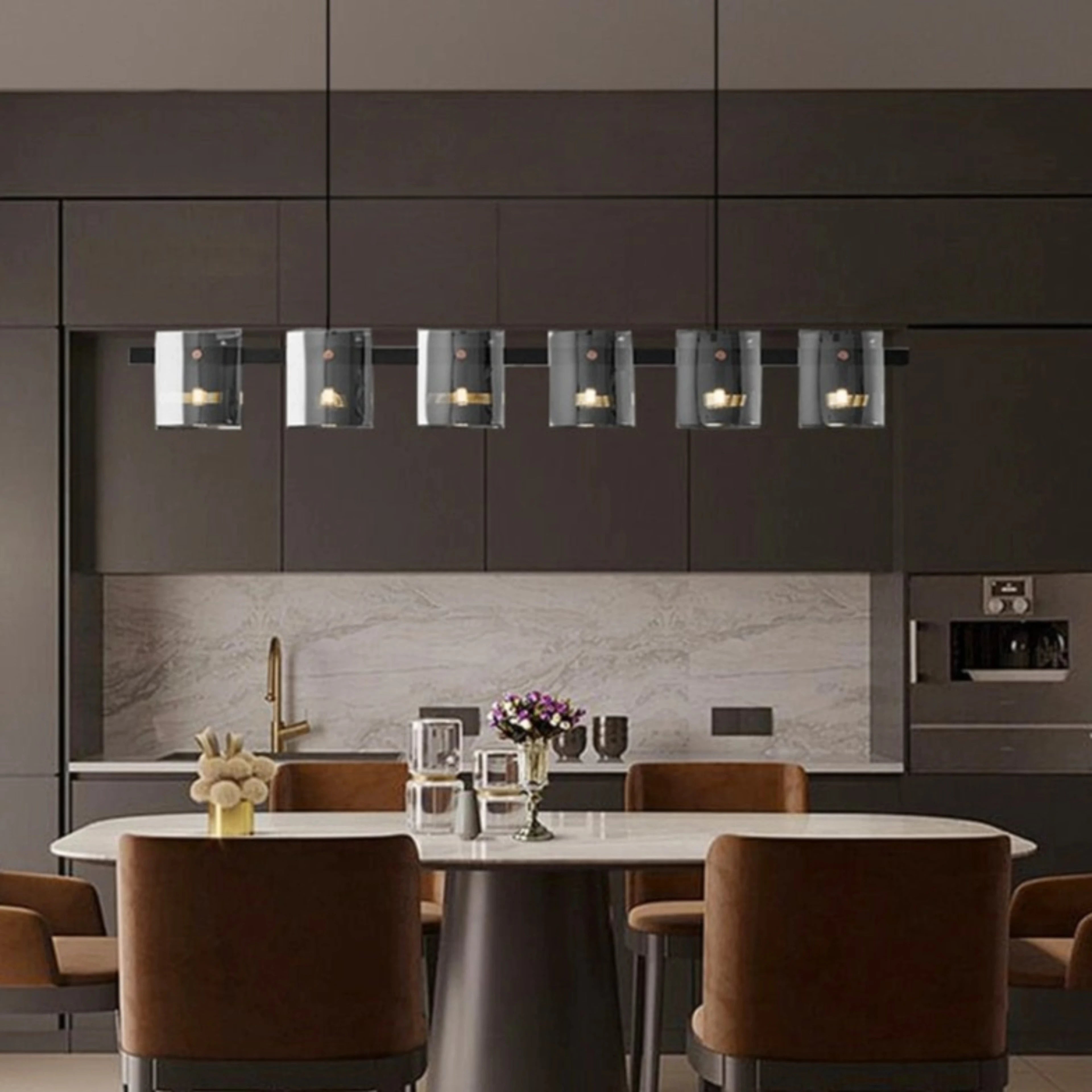 ÉMERAUDE SCINTILLANTE LINEAR CHANDELIER