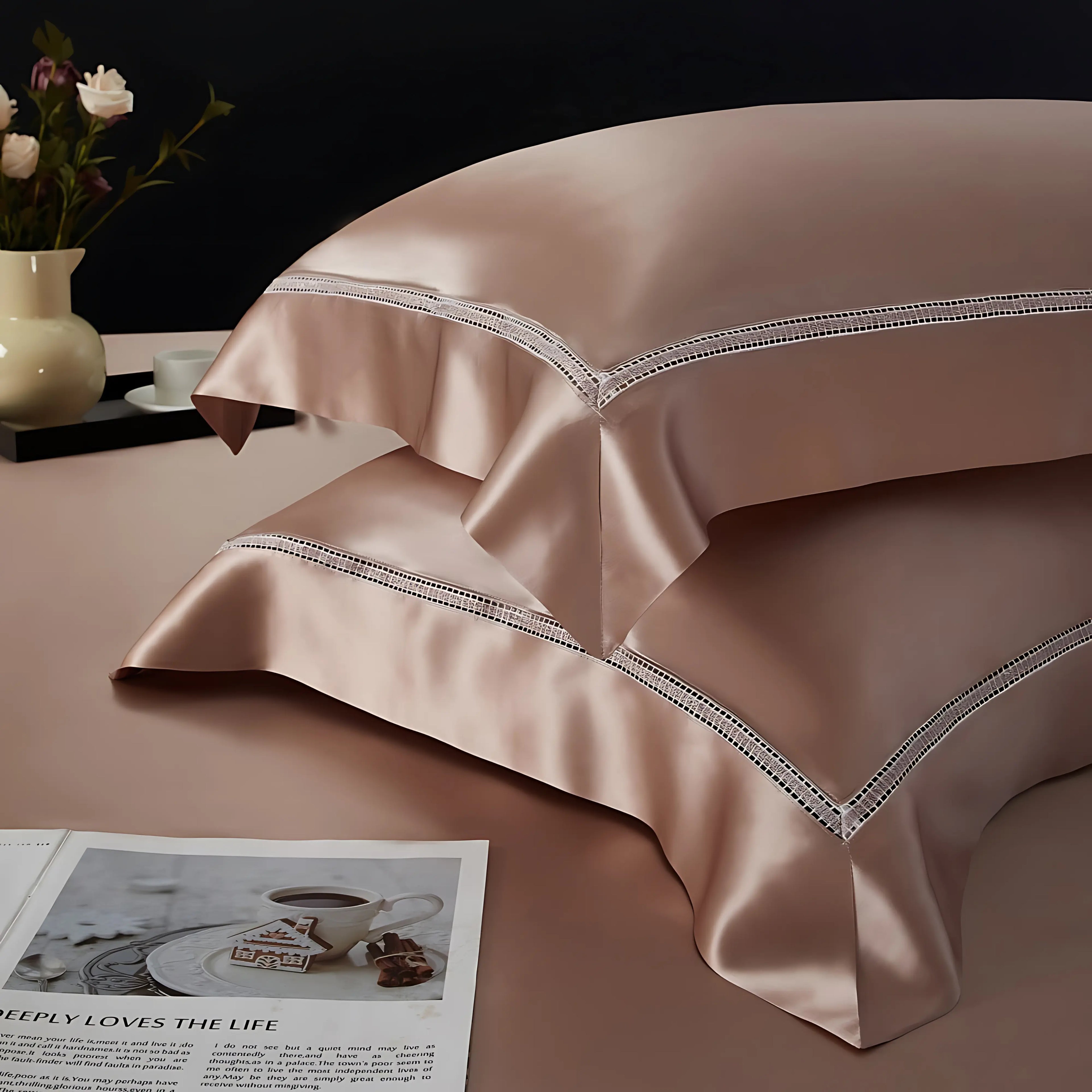 ROSY CHAMPAGNE MULBERRY SILK DUVET COVER & SHAMS