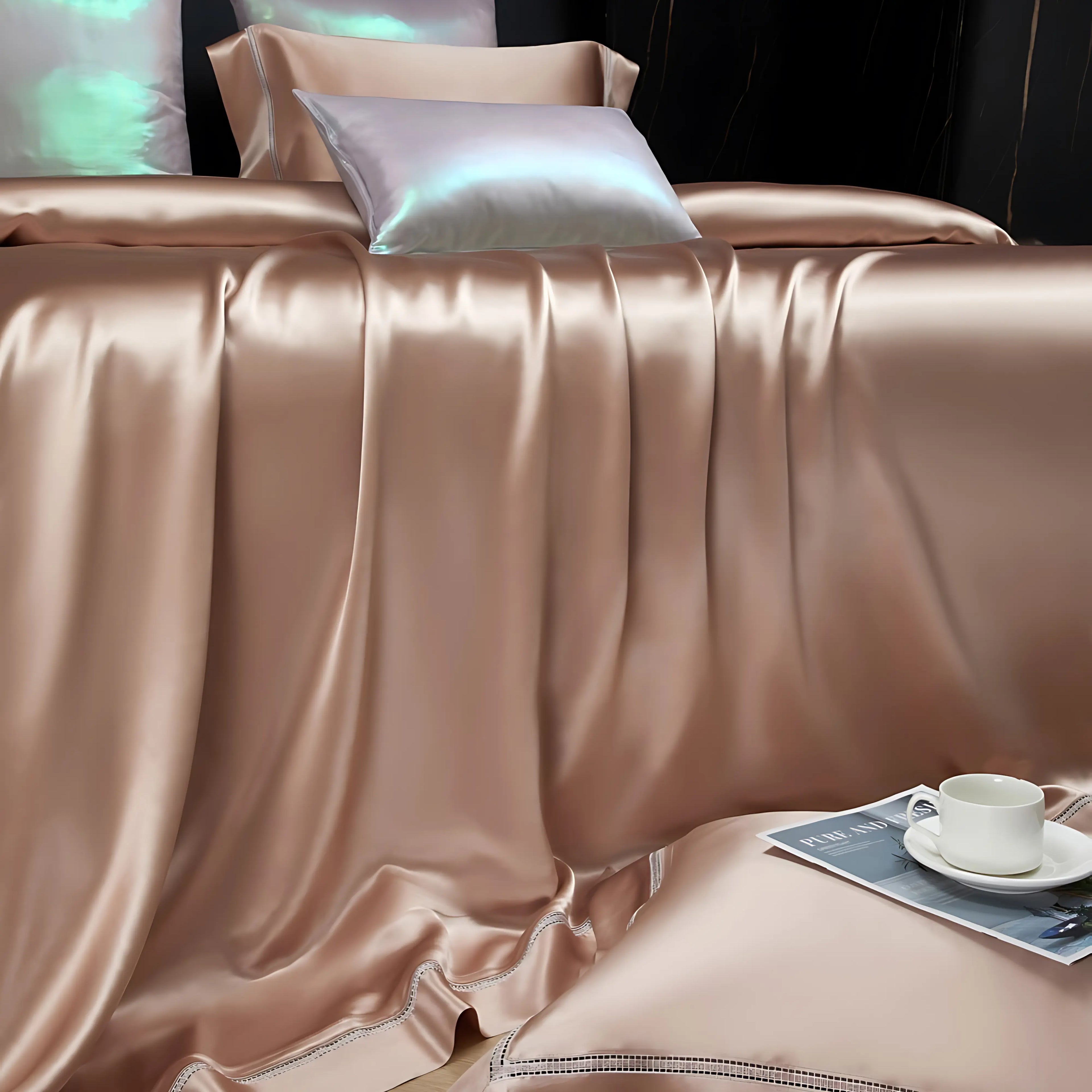 ROSY CHAMPAGNE MULBERRY SILK DUVET COVER & SHAMS