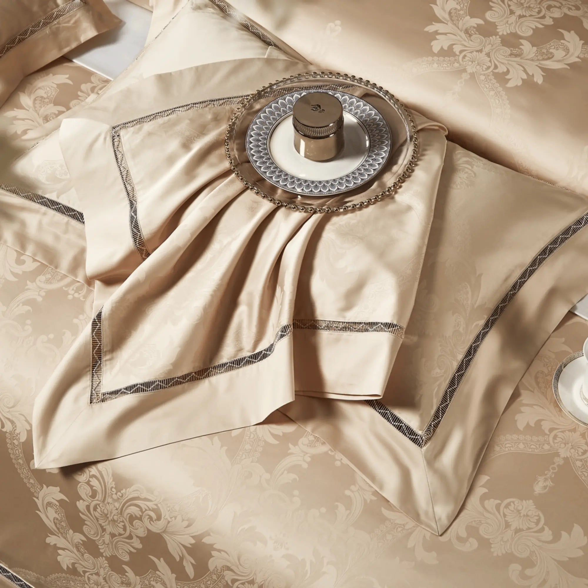 Sandstone Luxe 1400 Thread Count Duvet Cover & Shams - Bedding