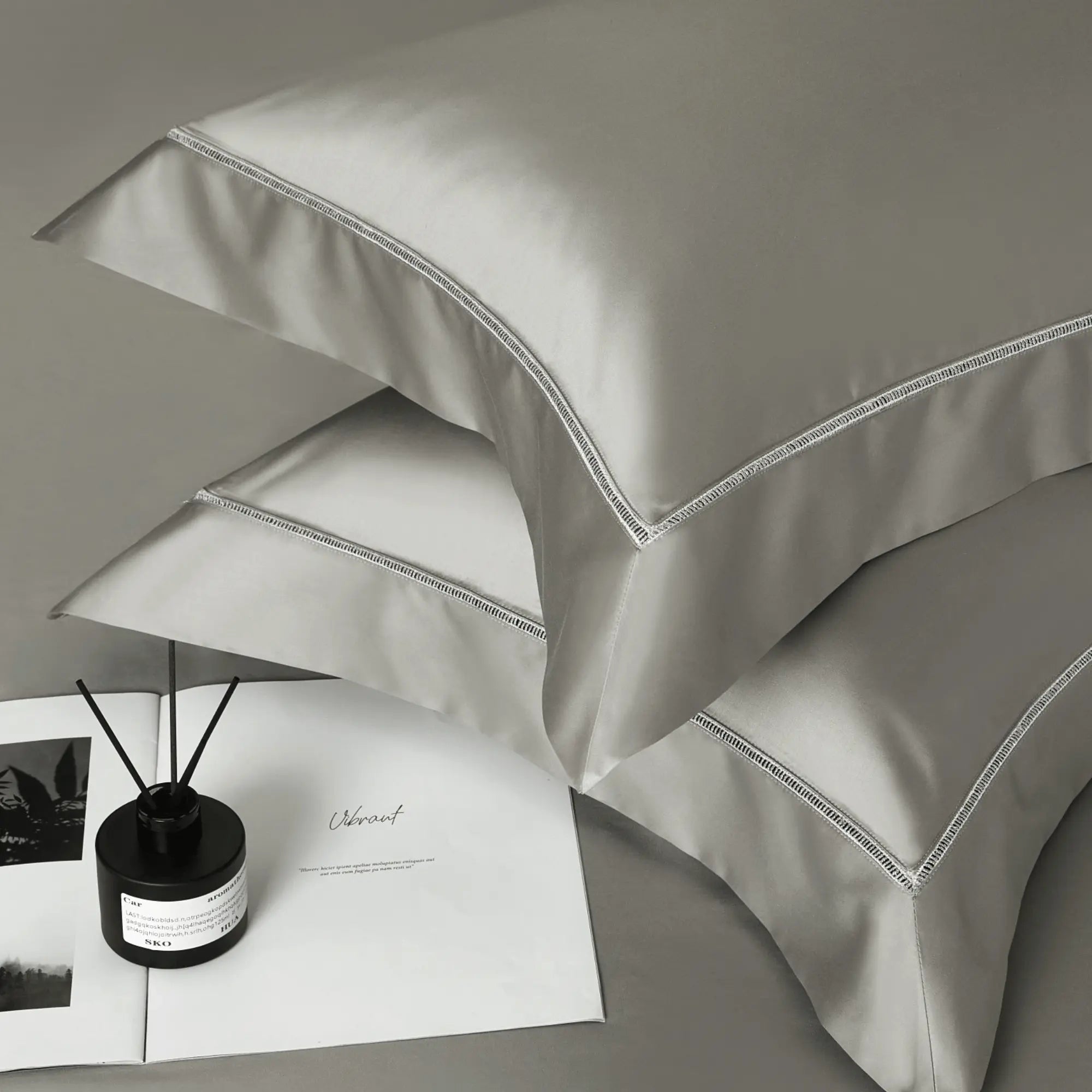 PLATINUM RADIANCE 2000 THREAD COUNT DUVET COVER & SHAMS