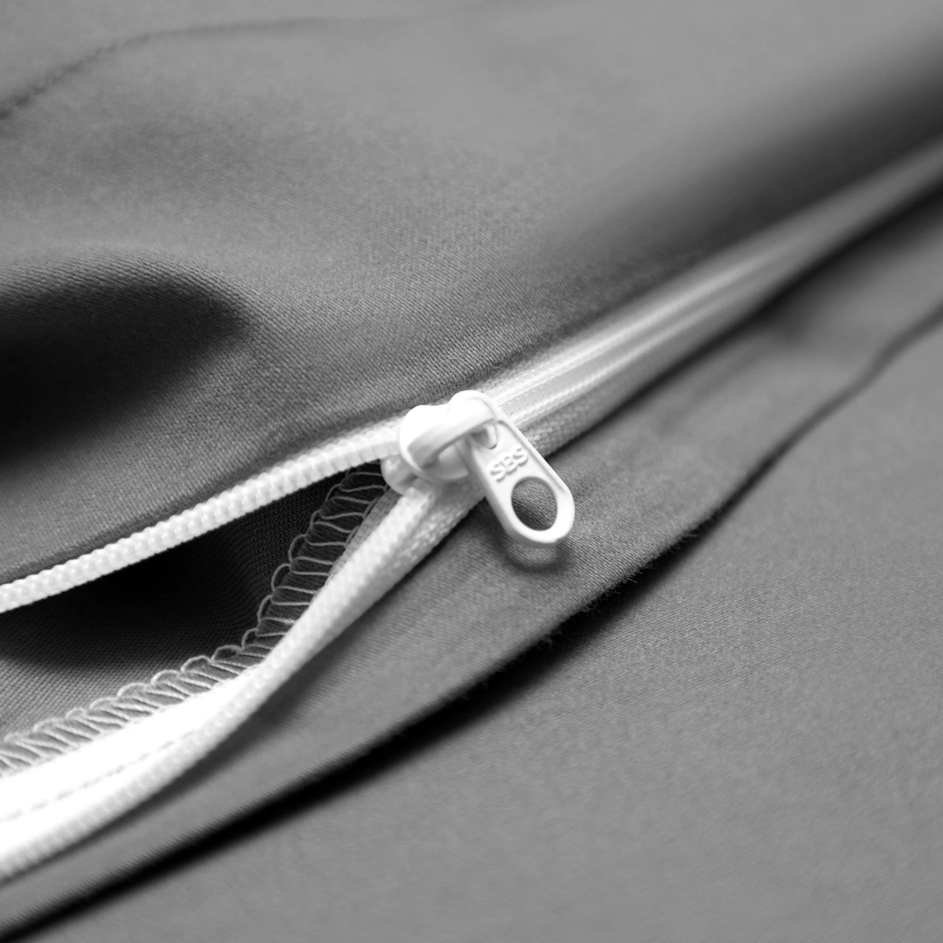 STEEL BLUE 600 THREAD COUNT DUVET COVER & SHAMS