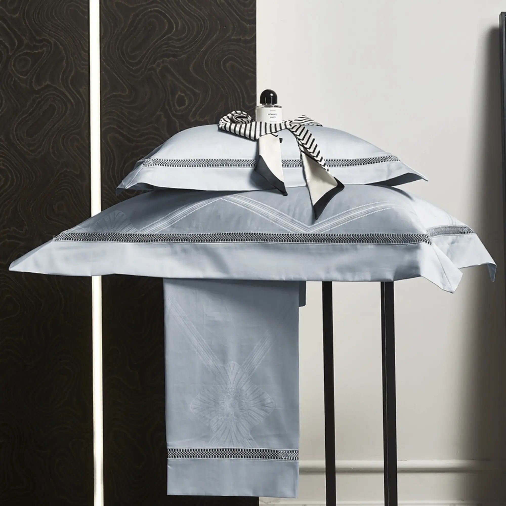 MIST SERENITY 1000 THREAD COUNT DUVET COVER & SHAMS