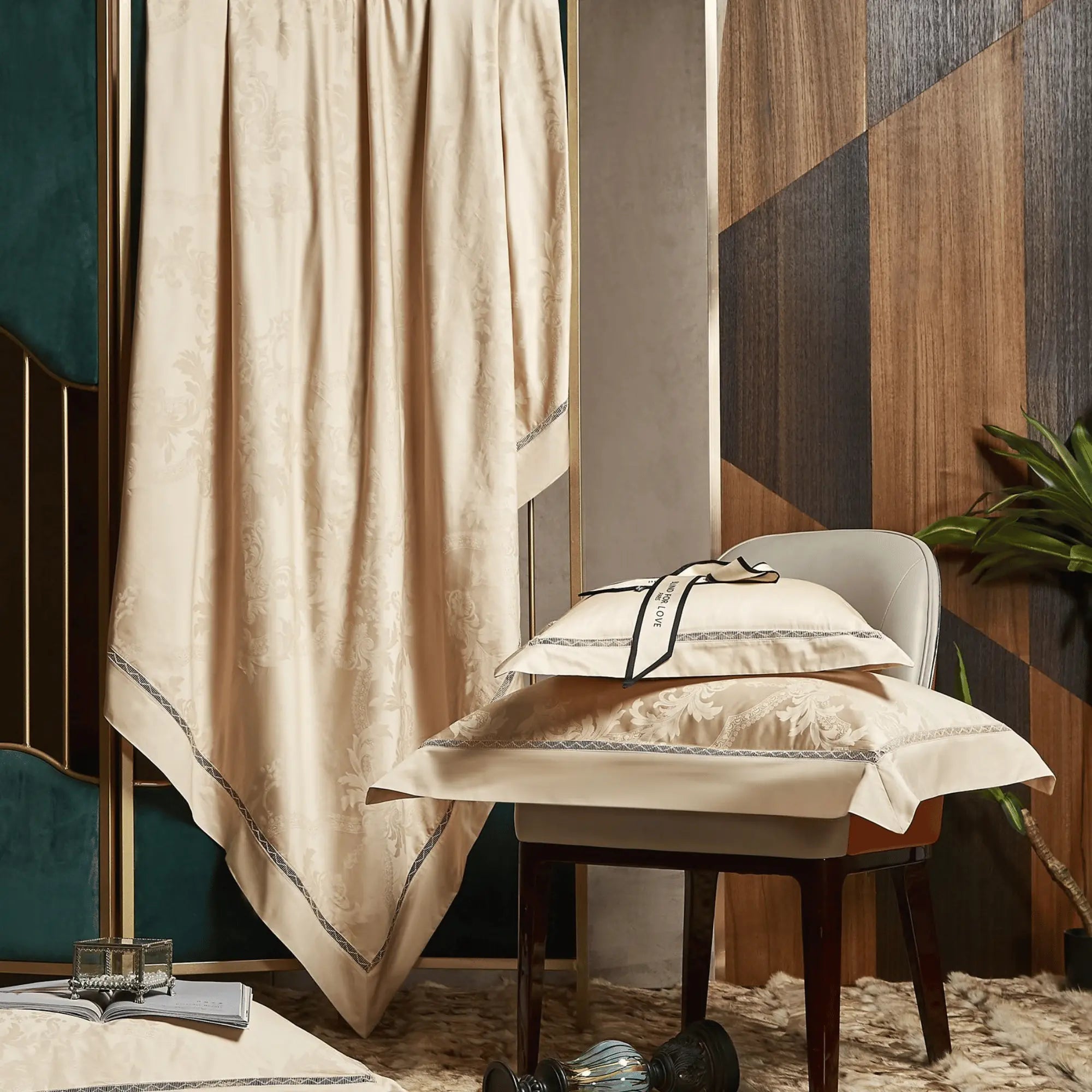 Sandstone Luxe 1400 Thread Count Duvet Cover & Shams - Bedding