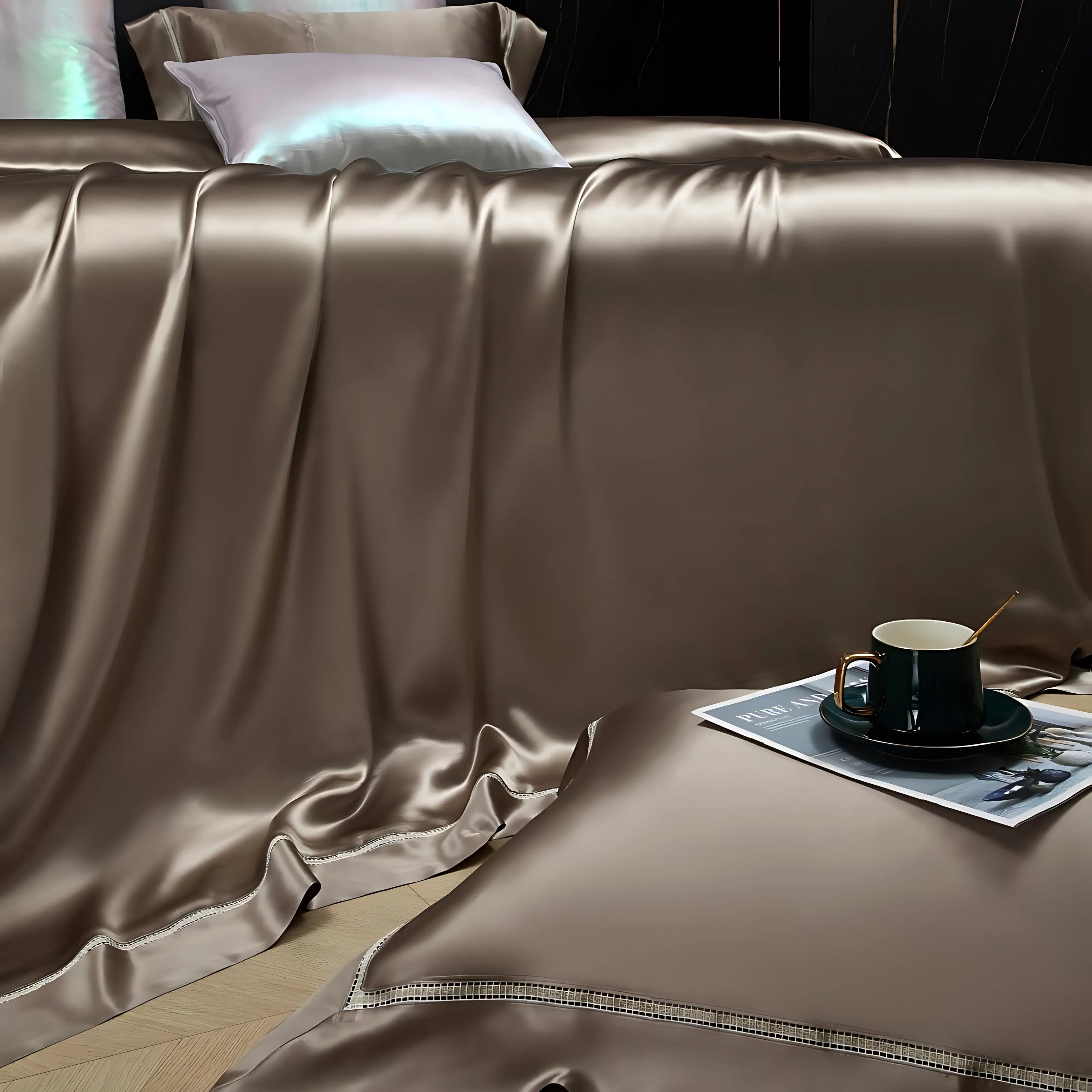 BRONZE MIST MULBERRY SILK DUVET COVER & SHAMS