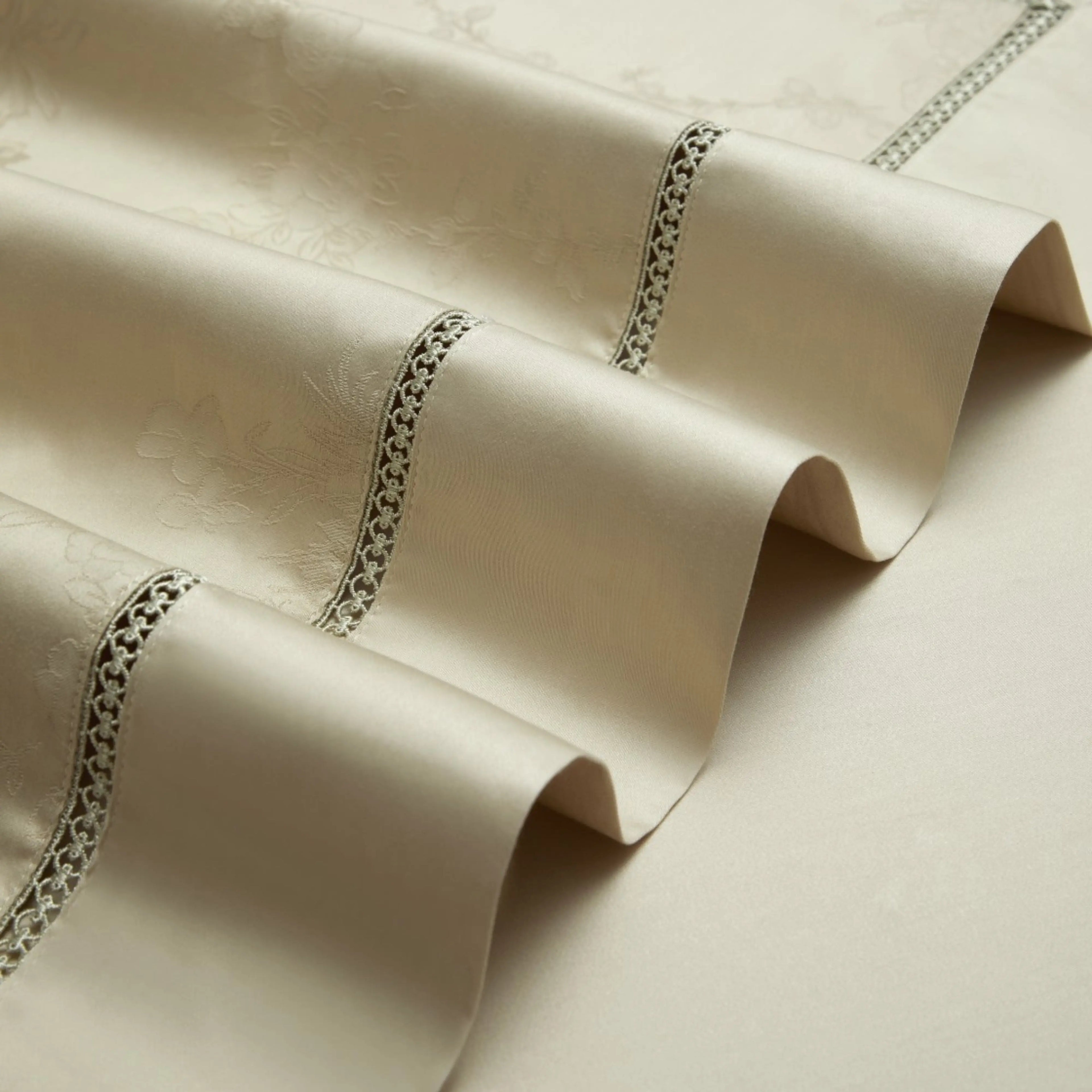 VANILLA BEIGE 1000 THREAD COUNT DUVET COVER & SHAMS