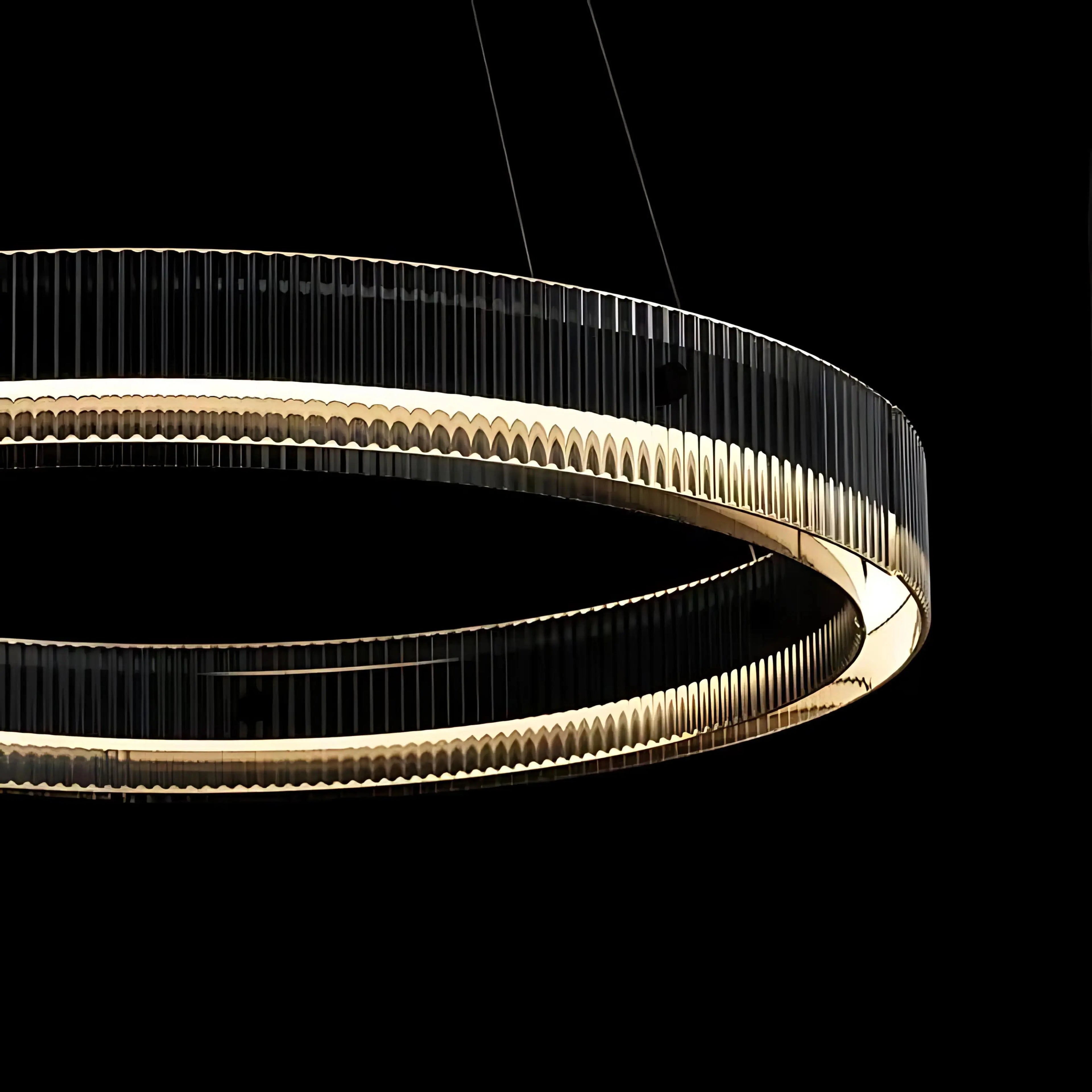 LUSTRE PRÉCIEUX HALO CHANDELIER