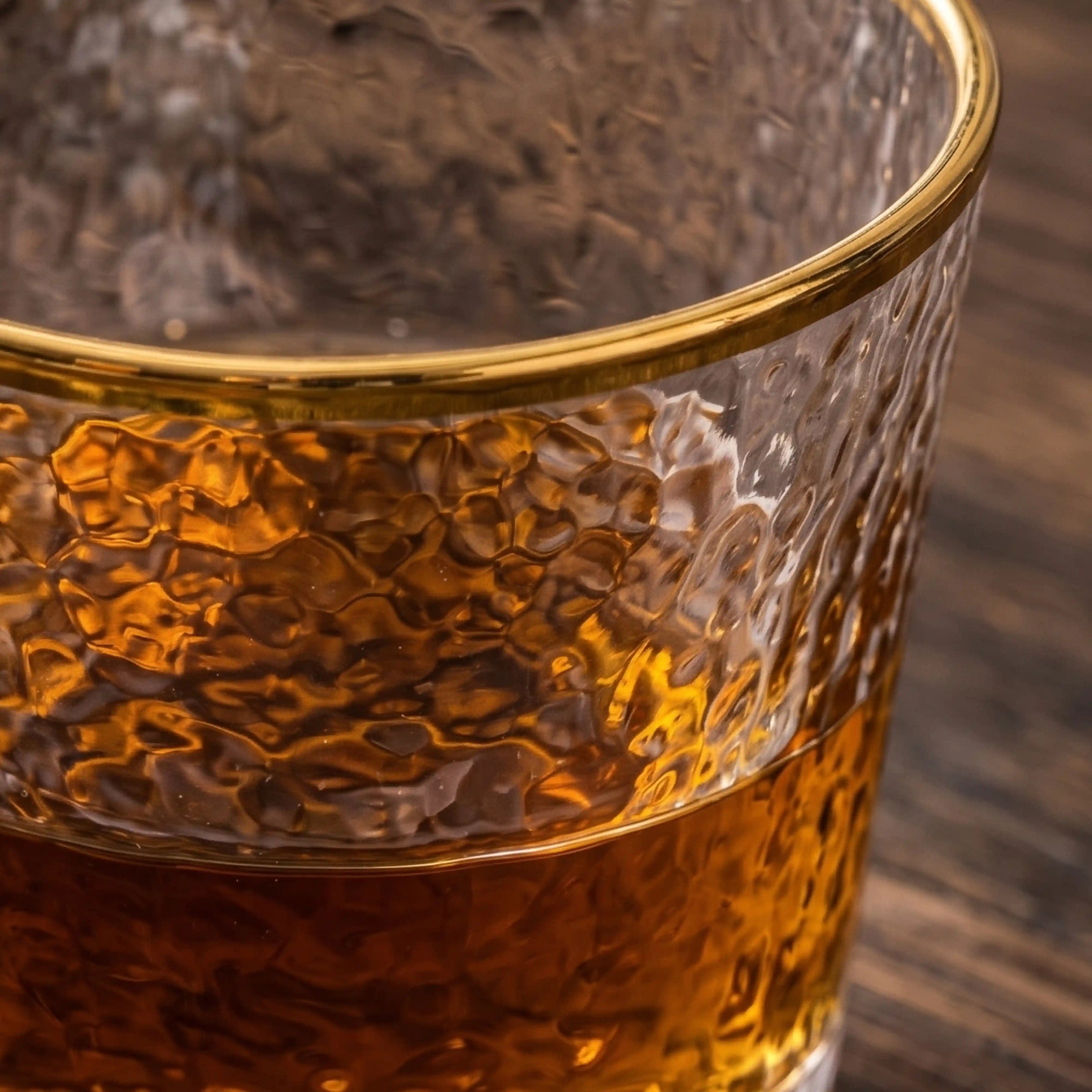 OPAQUE HAMMERED GLASS
