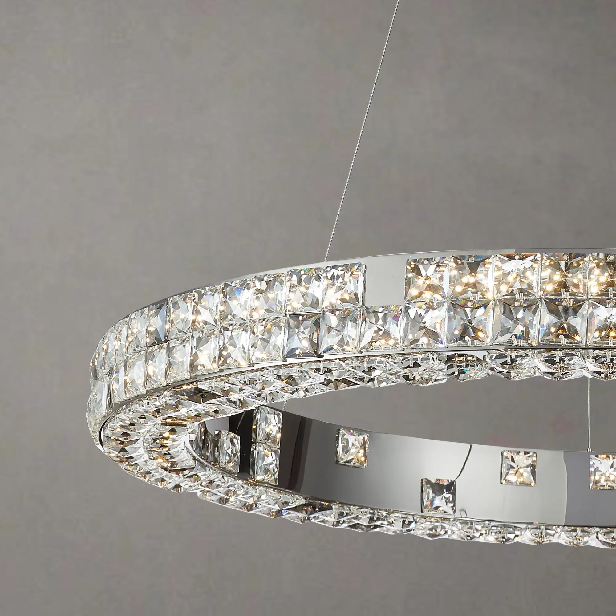 LUMIÉRE DE CARTIER HALO CHANDELIER