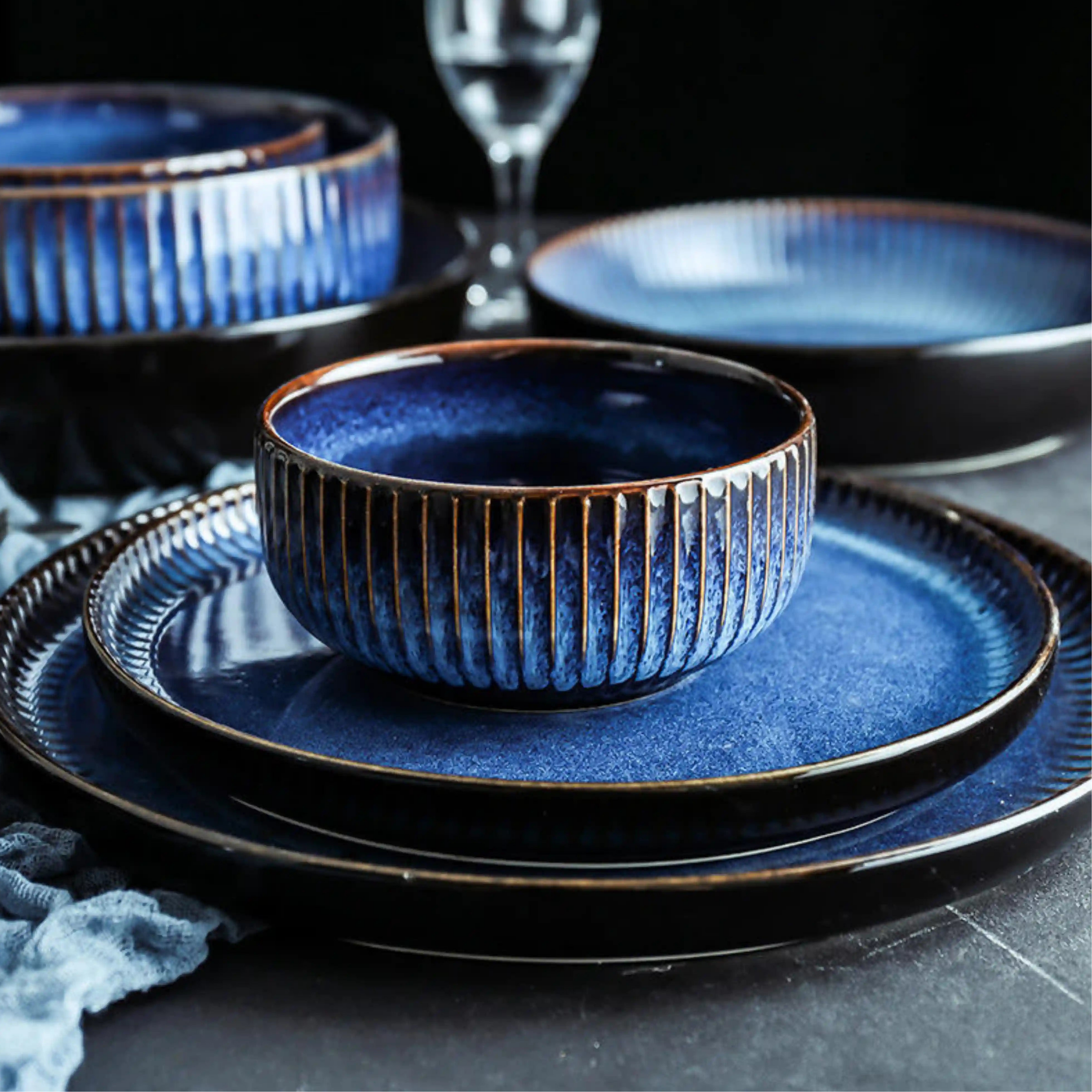 KILN RAYS DINING COLLECTION