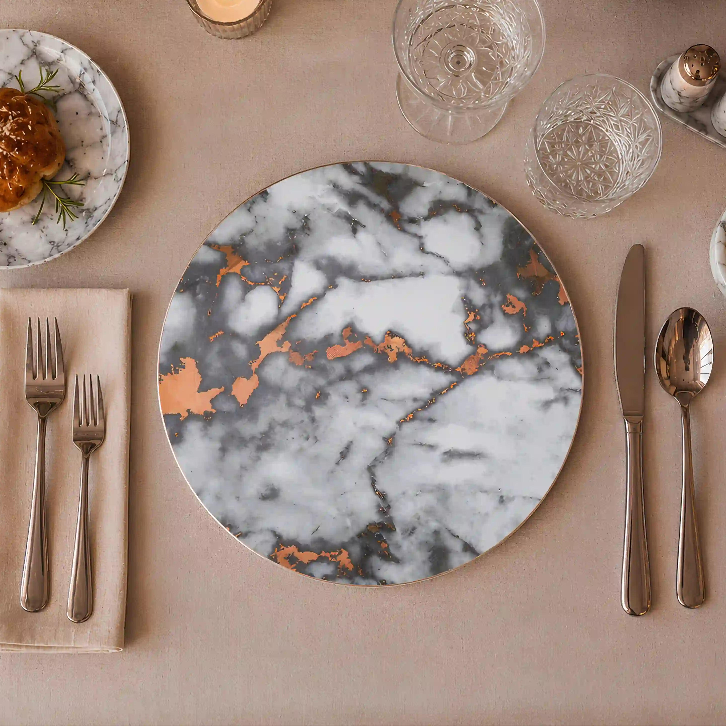 MICHAELANGELO IVORY PLATE