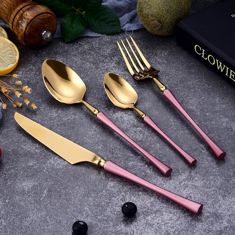LUXOR CUTLERY SET
