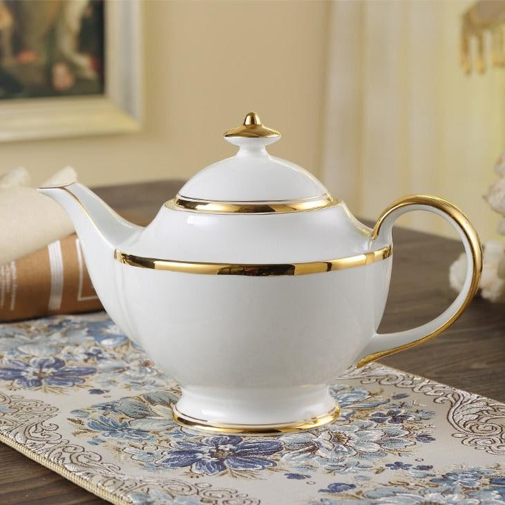 GOLDEN RIM TEACUP COLLECTION SET