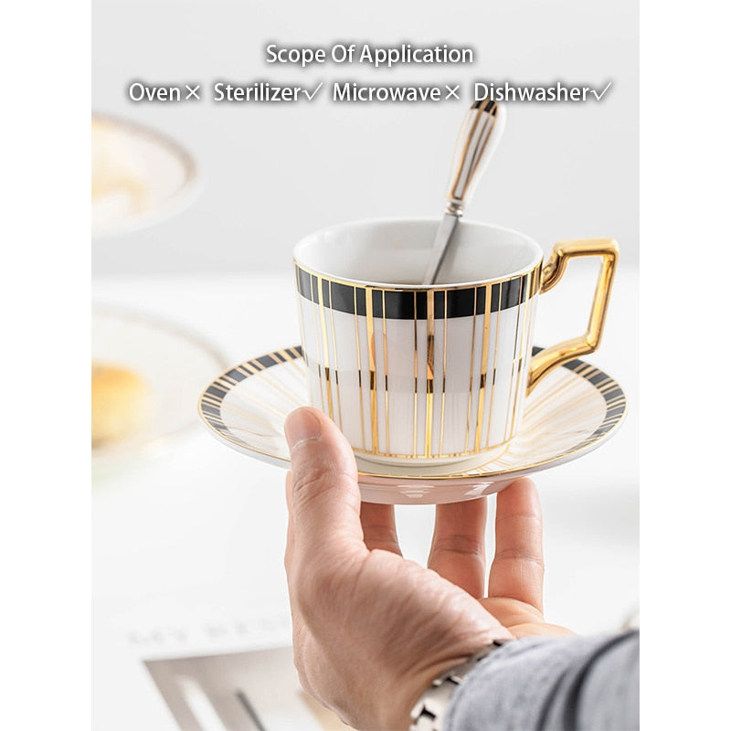 RIPPINGTON TEACUP COLLECTION SET