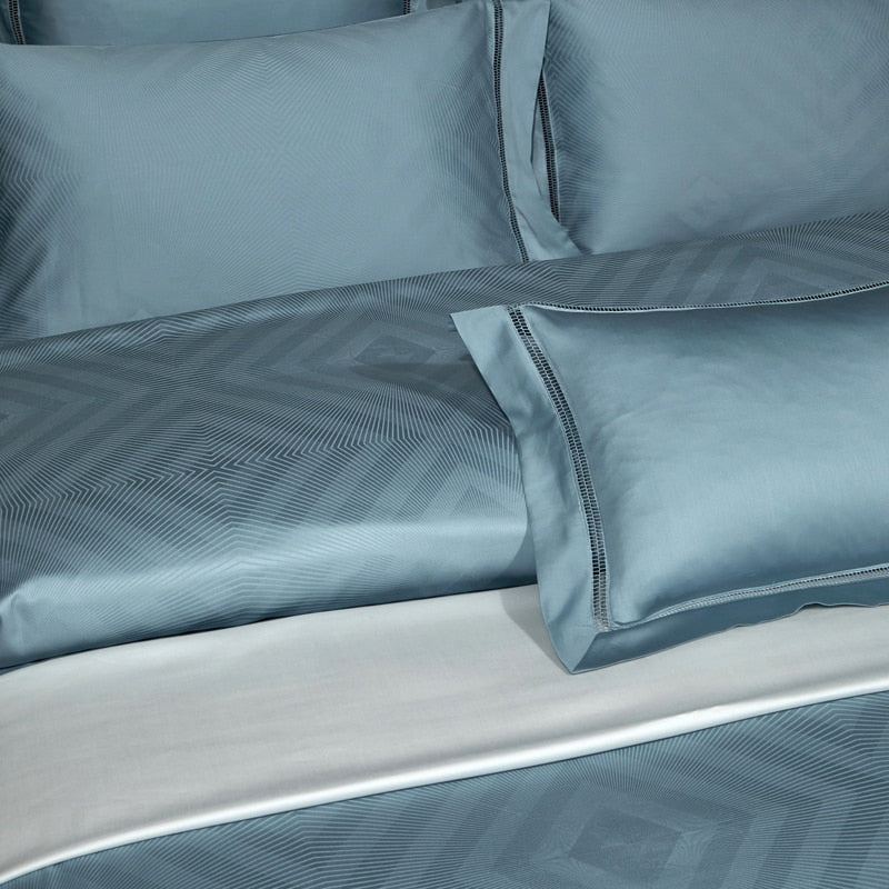 KINGSLY 1000 THREAD COUNT DUVET COVER & SHAMS