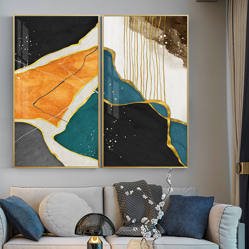 GOLDEN SPURS CANVAS PRINT