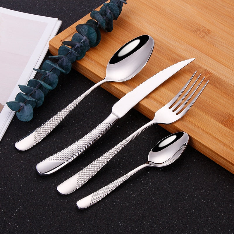 WREN CUTLERY SET