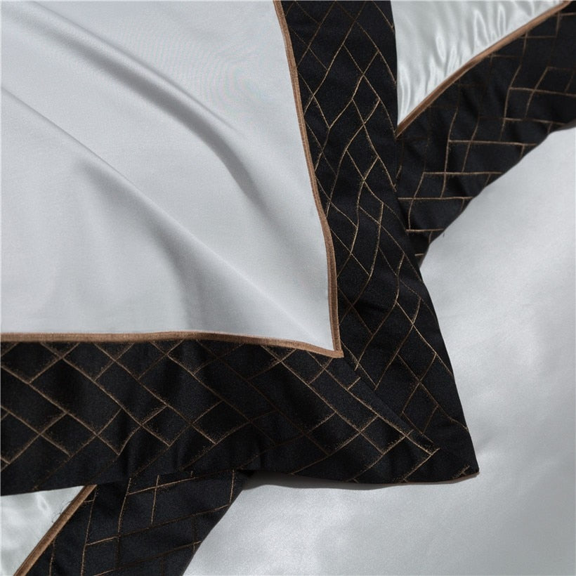 RILEY PREMIUM DUVET COVER & SHAMS 1000TC