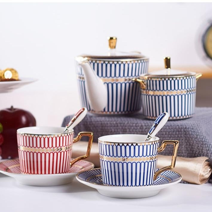 LONDON TEACUP COLLECTION SET
