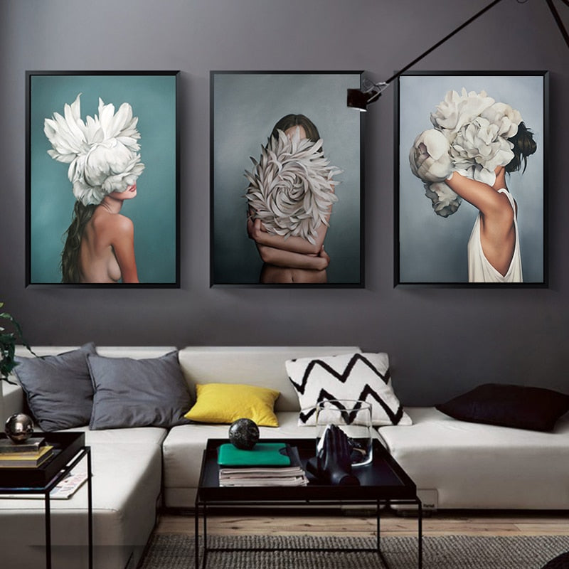 FLOWER BRUSH CANVAS PRINT