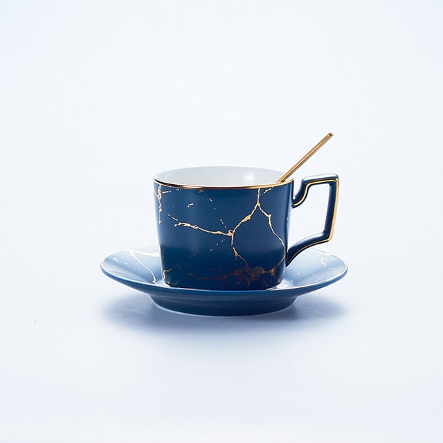 LIGHTNING TEACUP COLLECTION SET