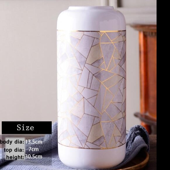 ETHEREAL VASE