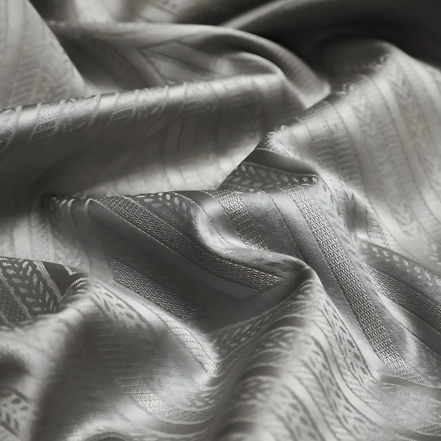 STERLING LUXE 1400 THREAD COUNT DUVET COVER &amp; SHAMS
