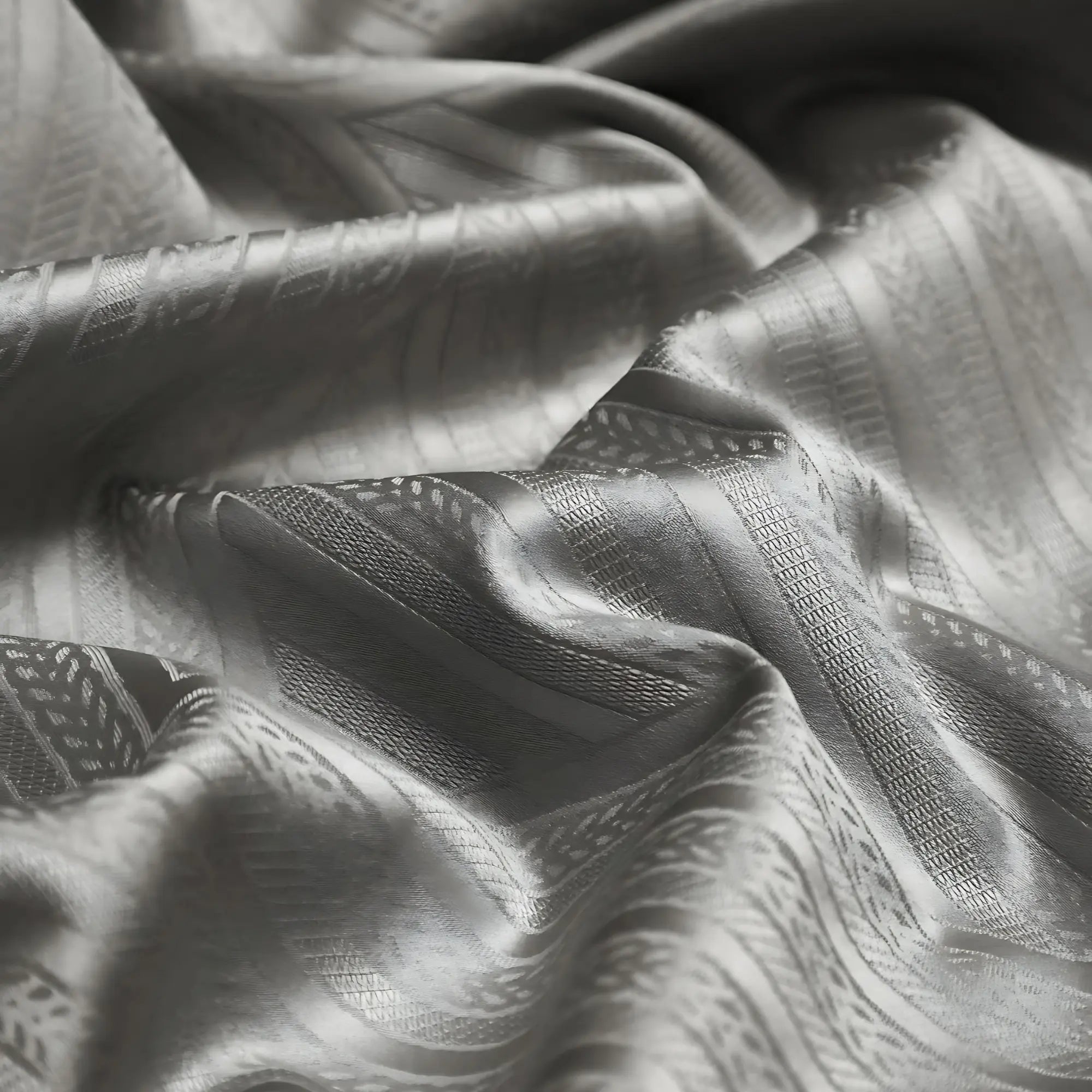 STERLING LUXE 1400 THREAD COUNT DUVET COVER &amp; SHAMS